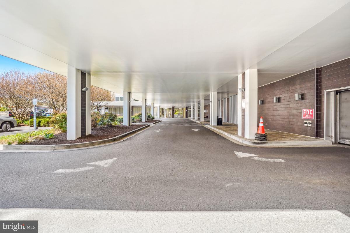 Real estate listing preview #5