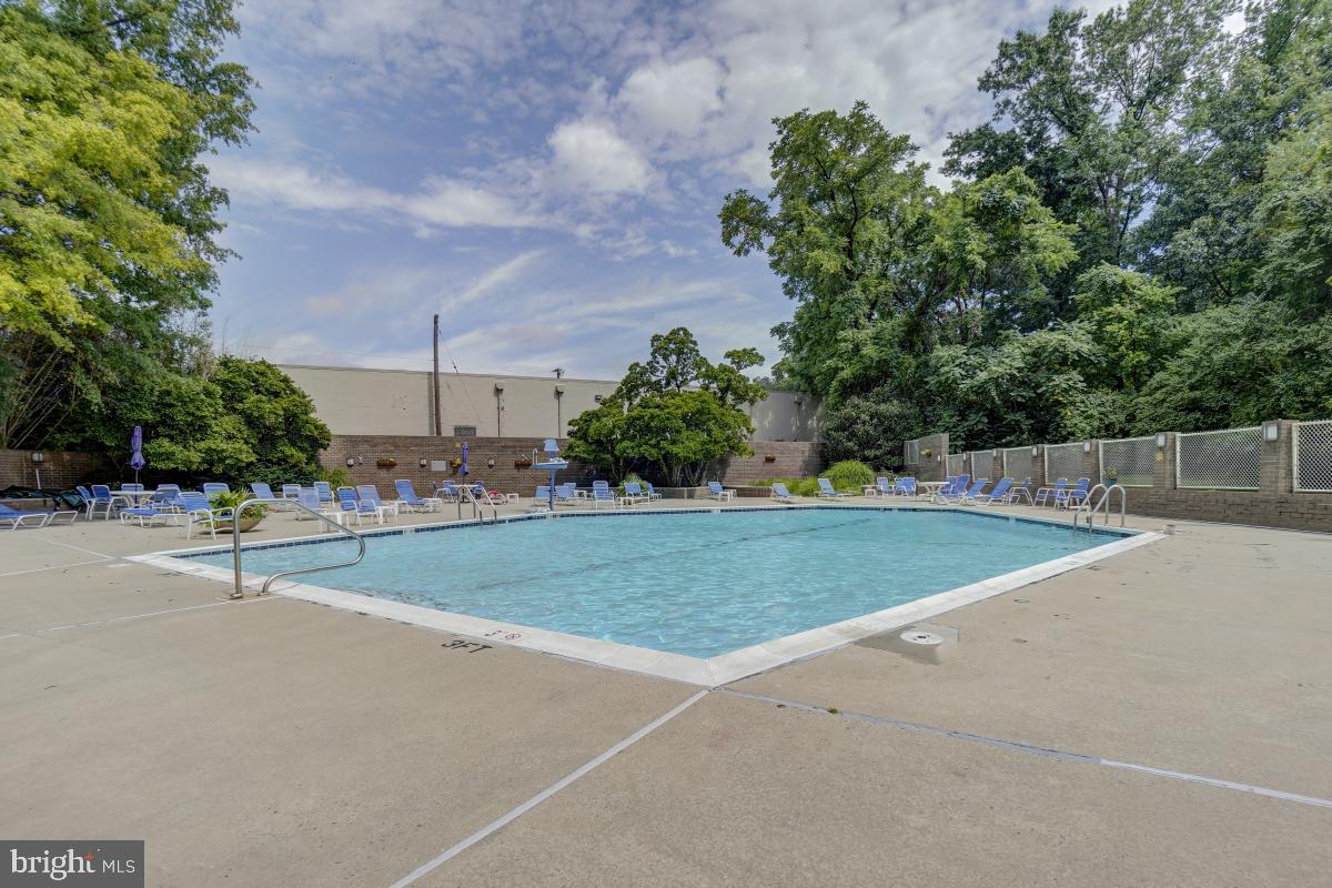 Real estate listing preview #37