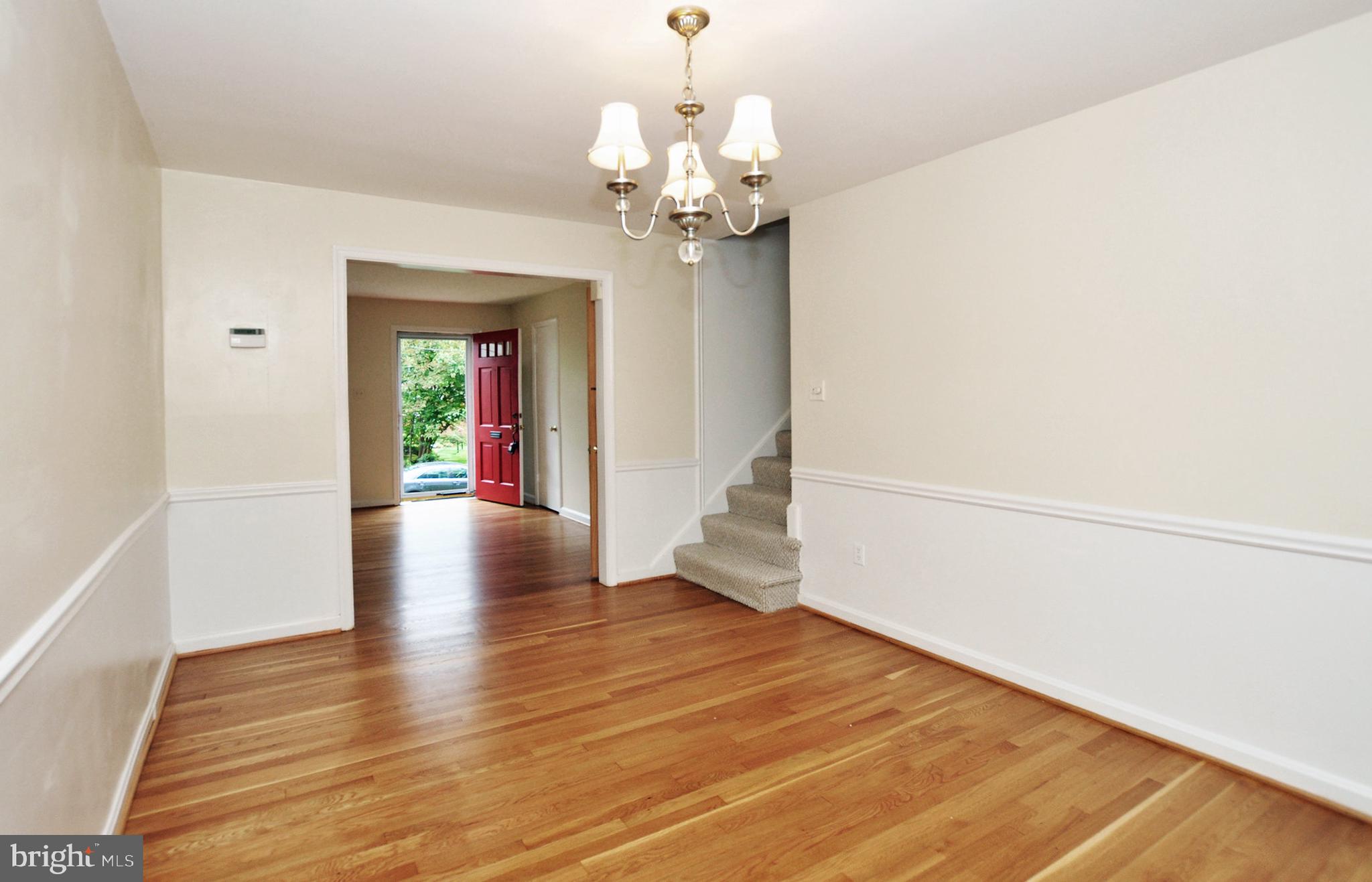 Real estate listing preview #6