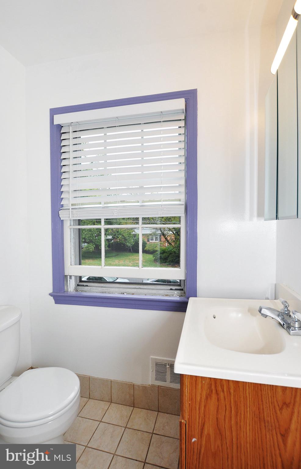 Real estate listing preview #17