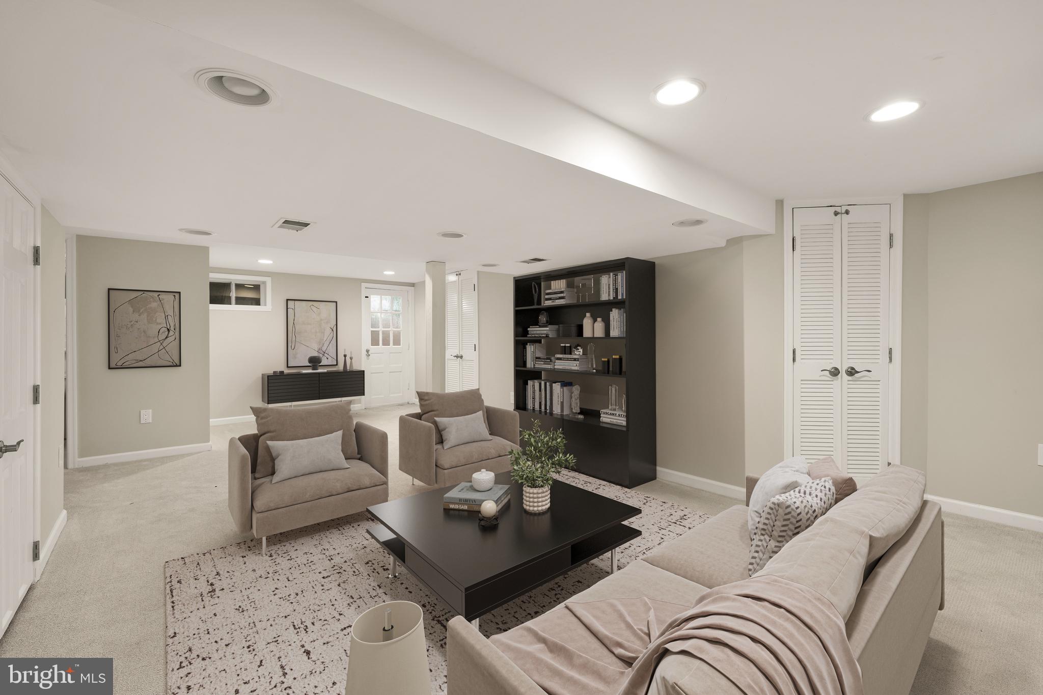 Real estate listing preview #16