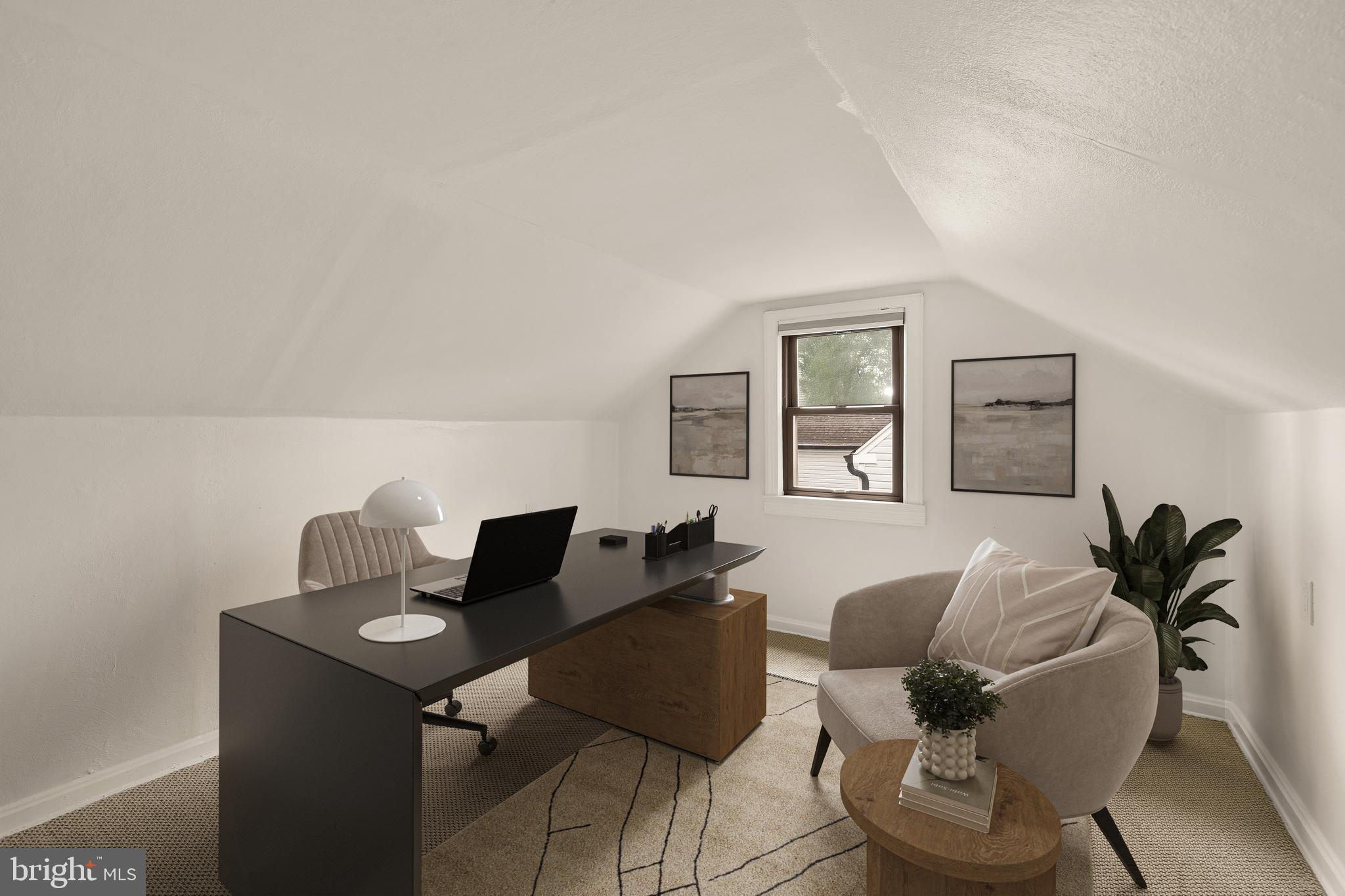 Real estate listing preview #14