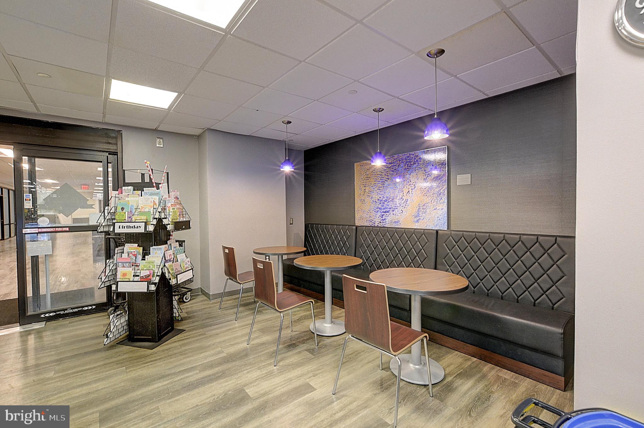 Real estate listing preview #22