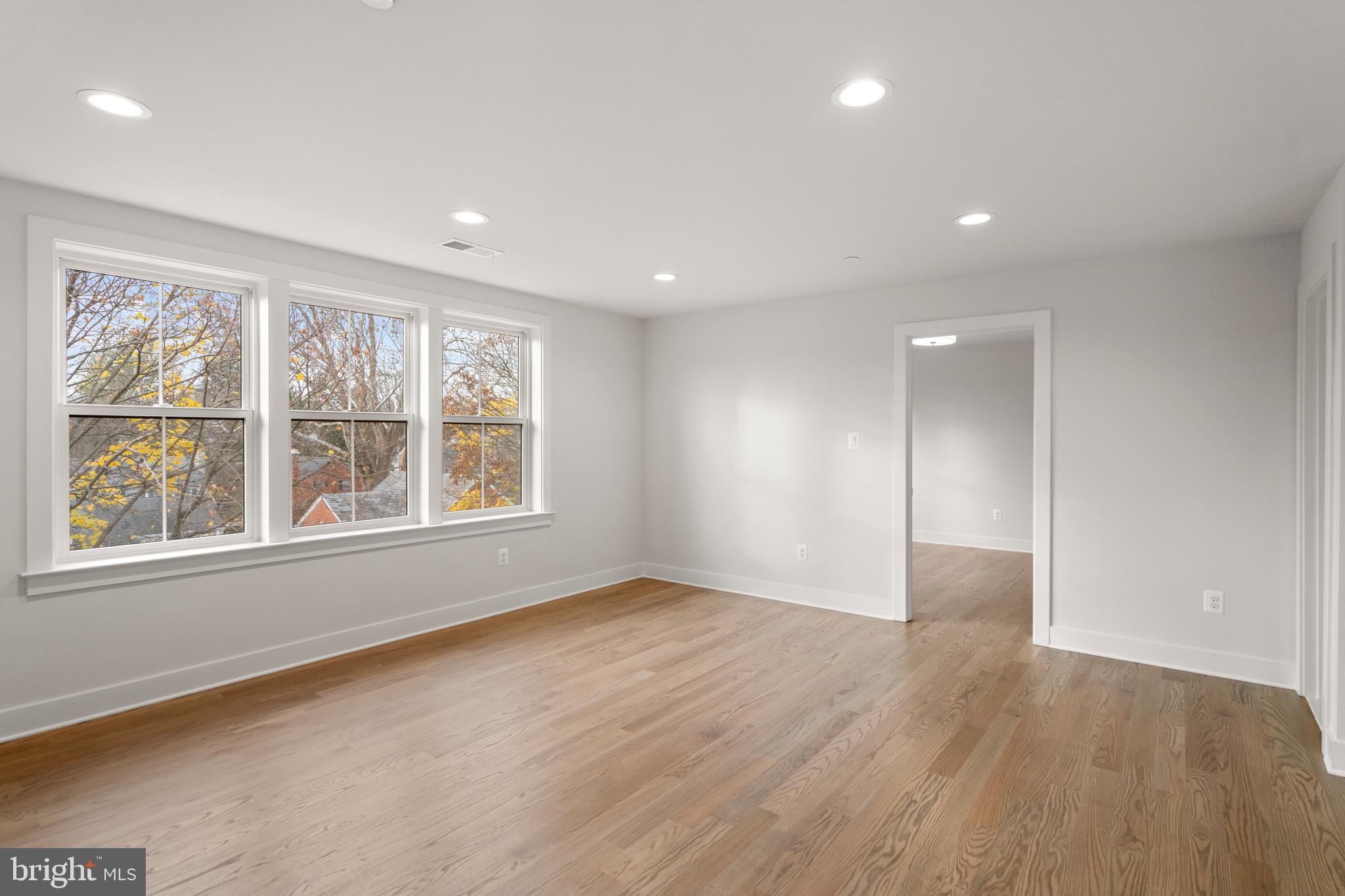 Real estate listing preview #43