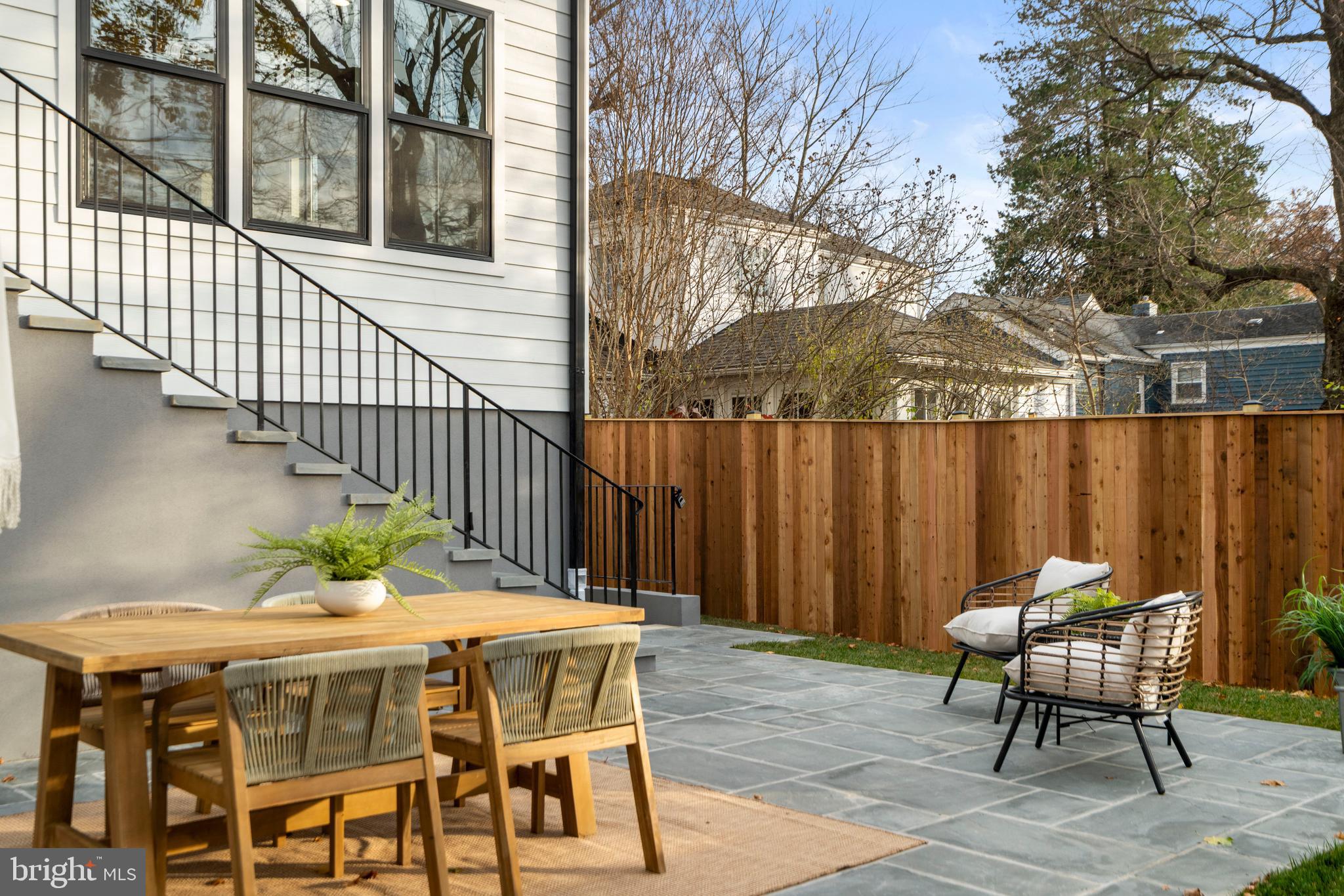 Real estate listing preview #22