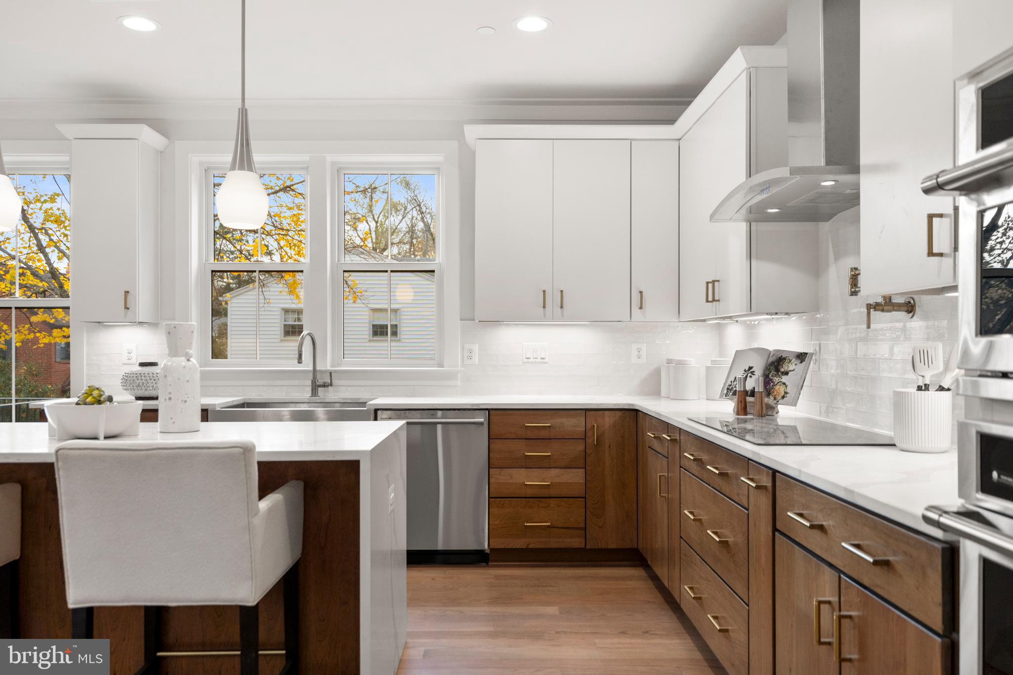 Real estate listing preview #19