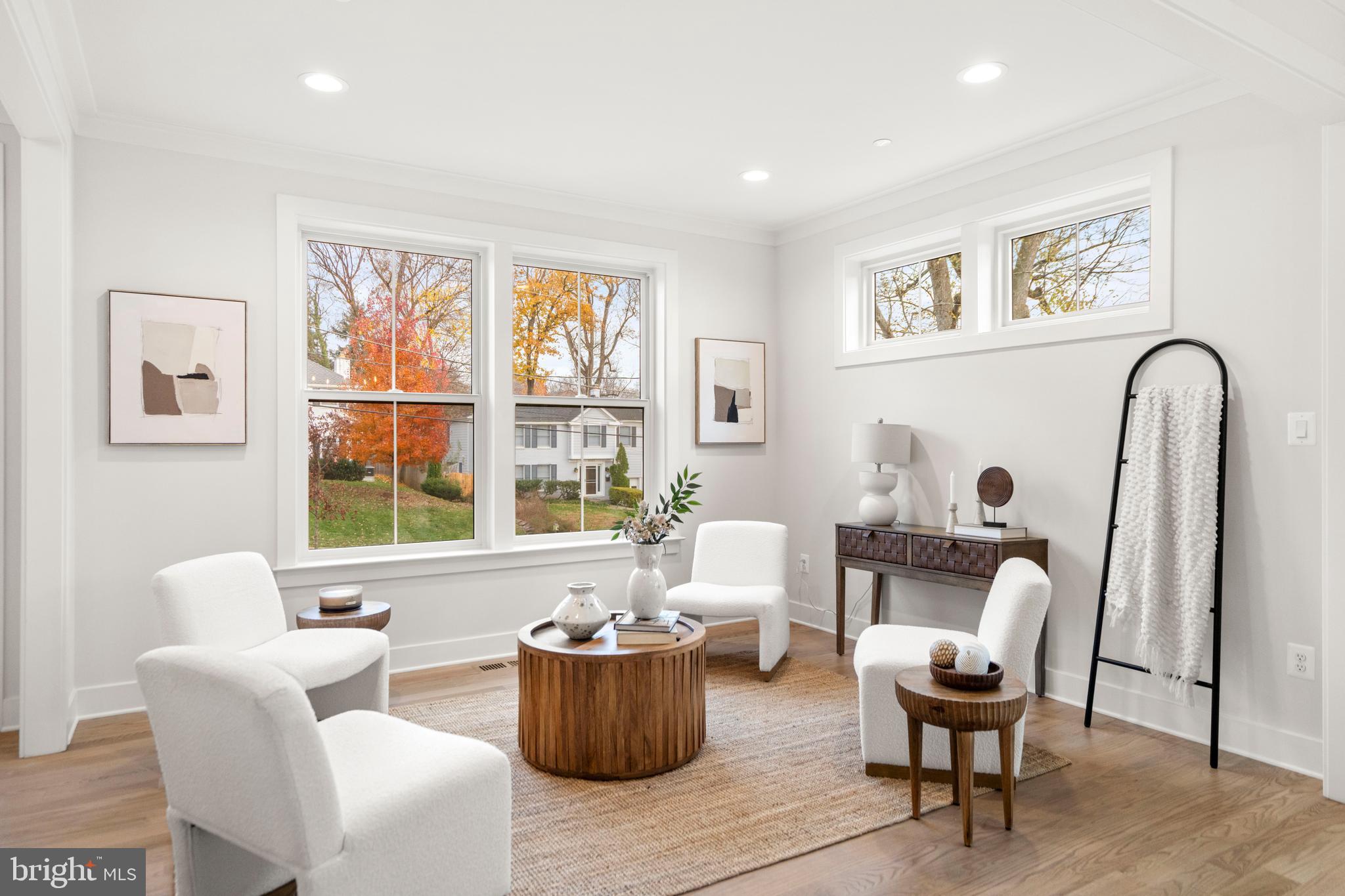 Real estate listing preview #6