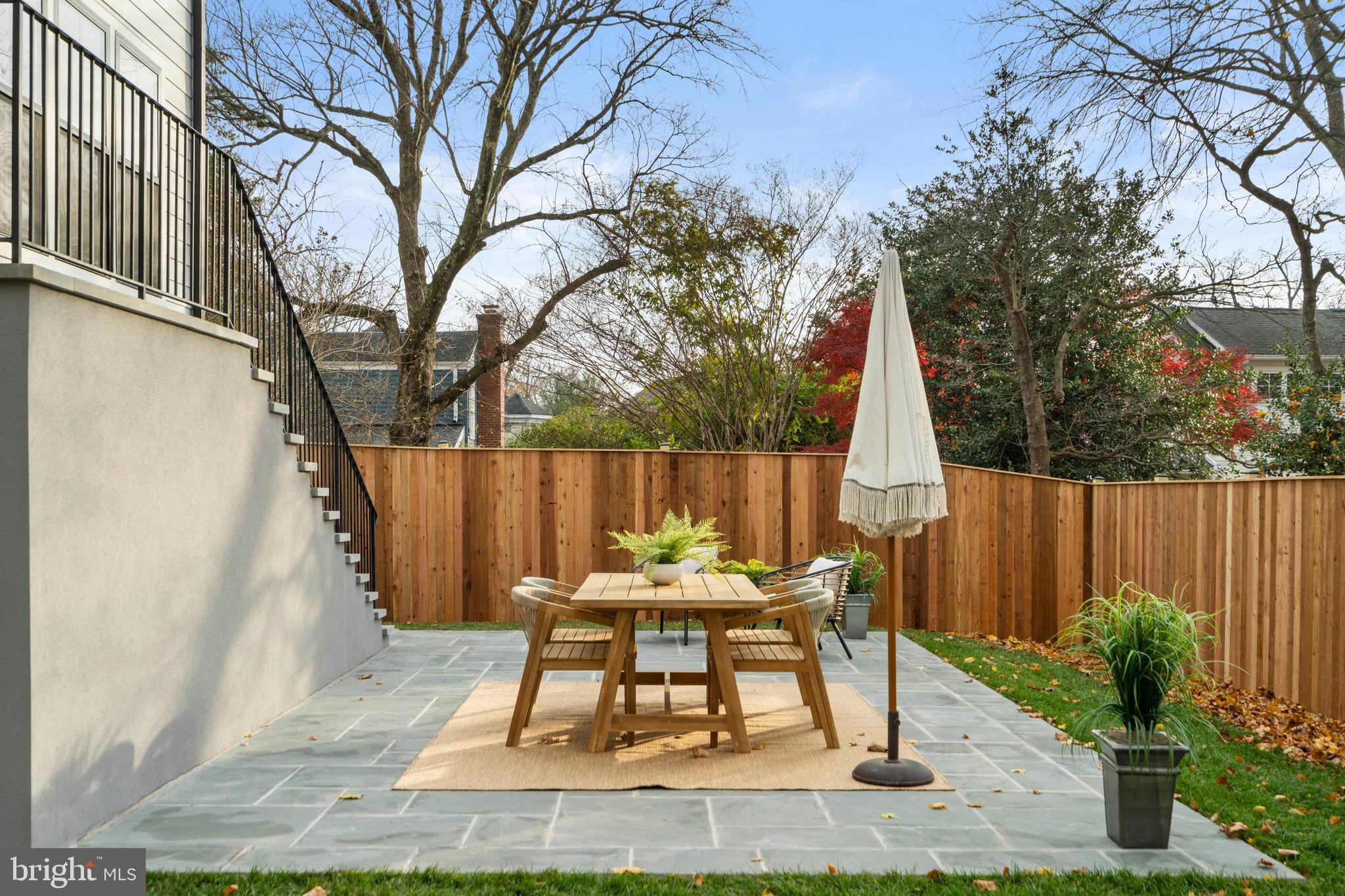 Real estate listing preview #23