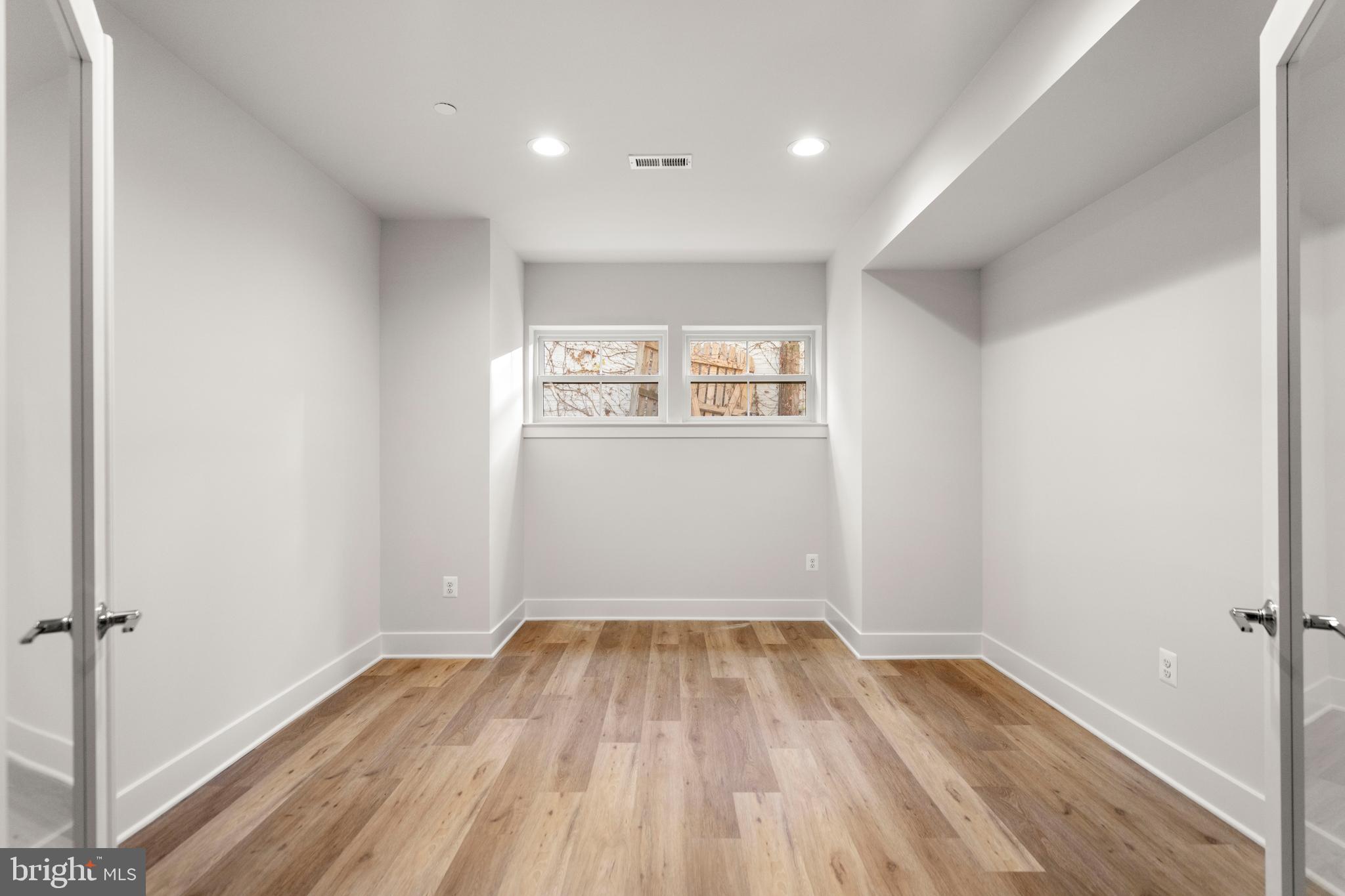 Real estate listing preview #50