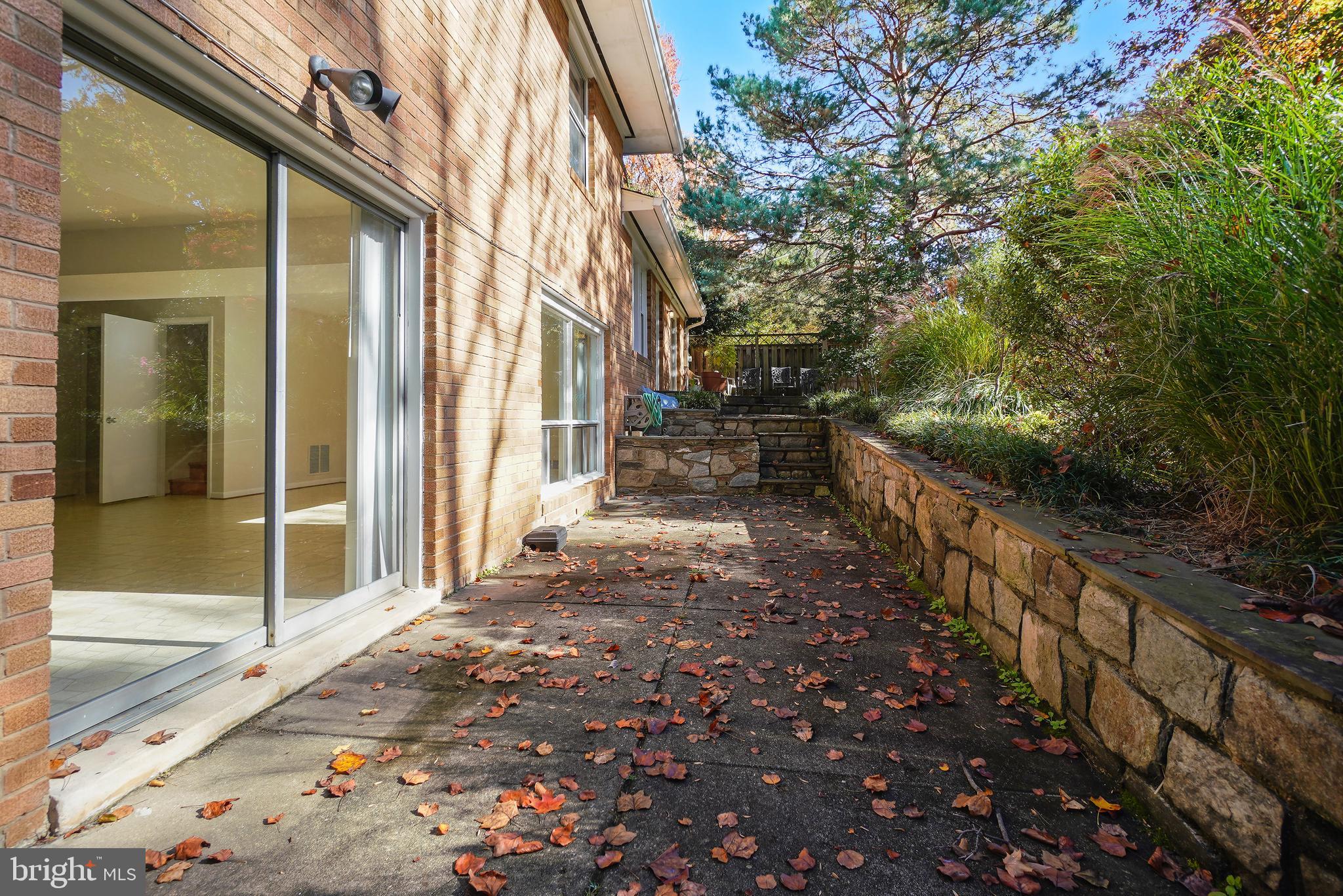 Real estate listing preview #35