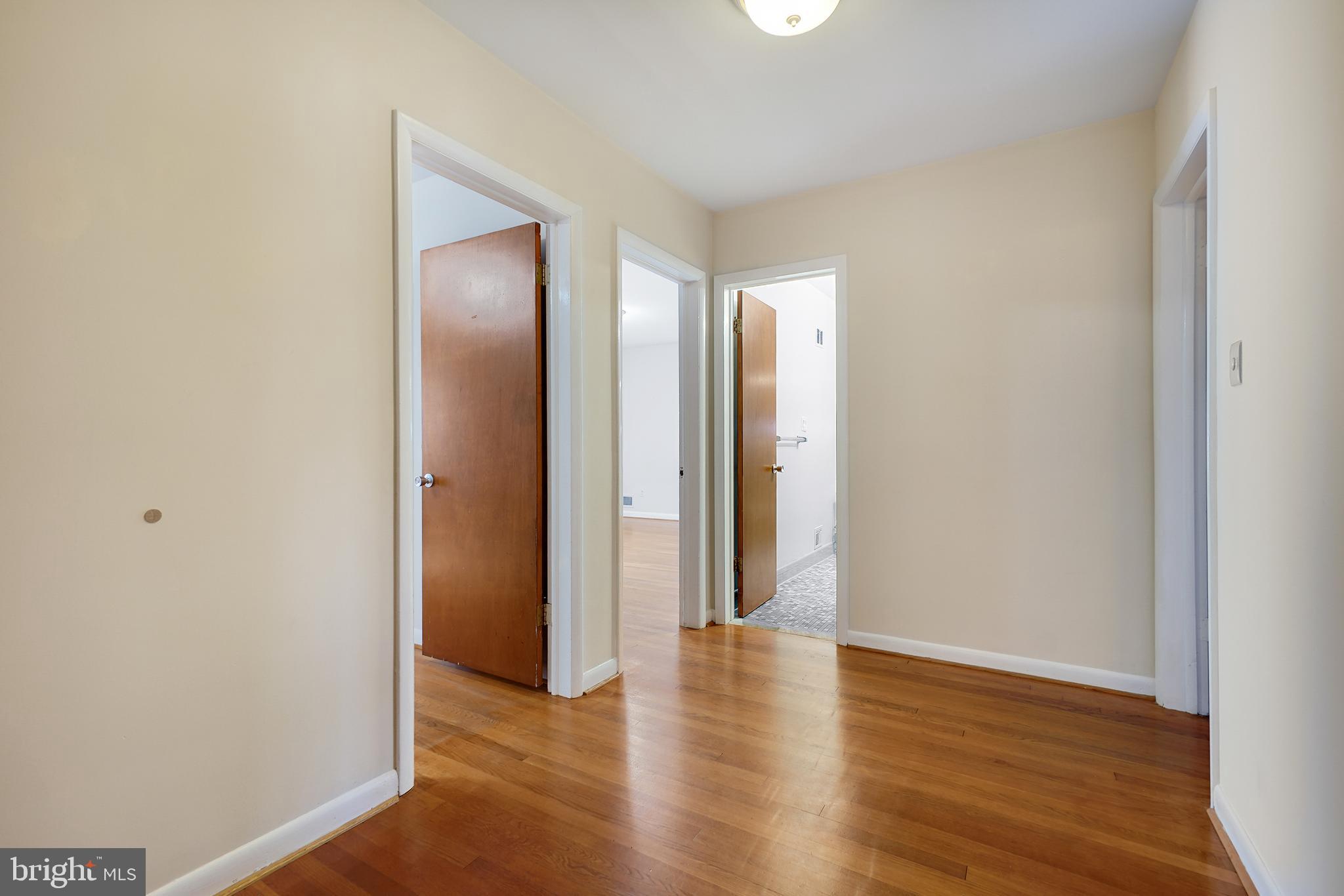 Real estate listing preview #18