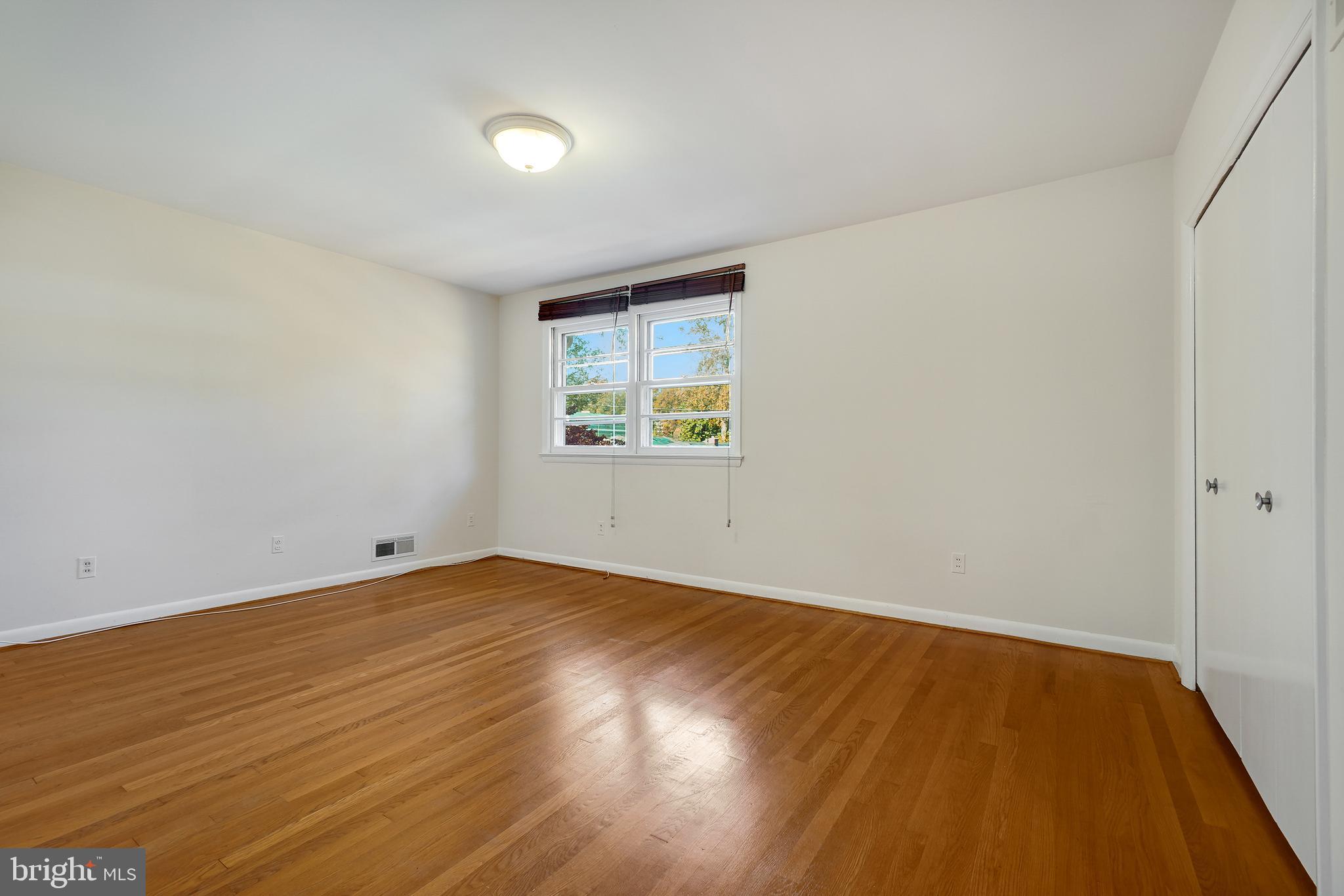 Real estate listing preview #20