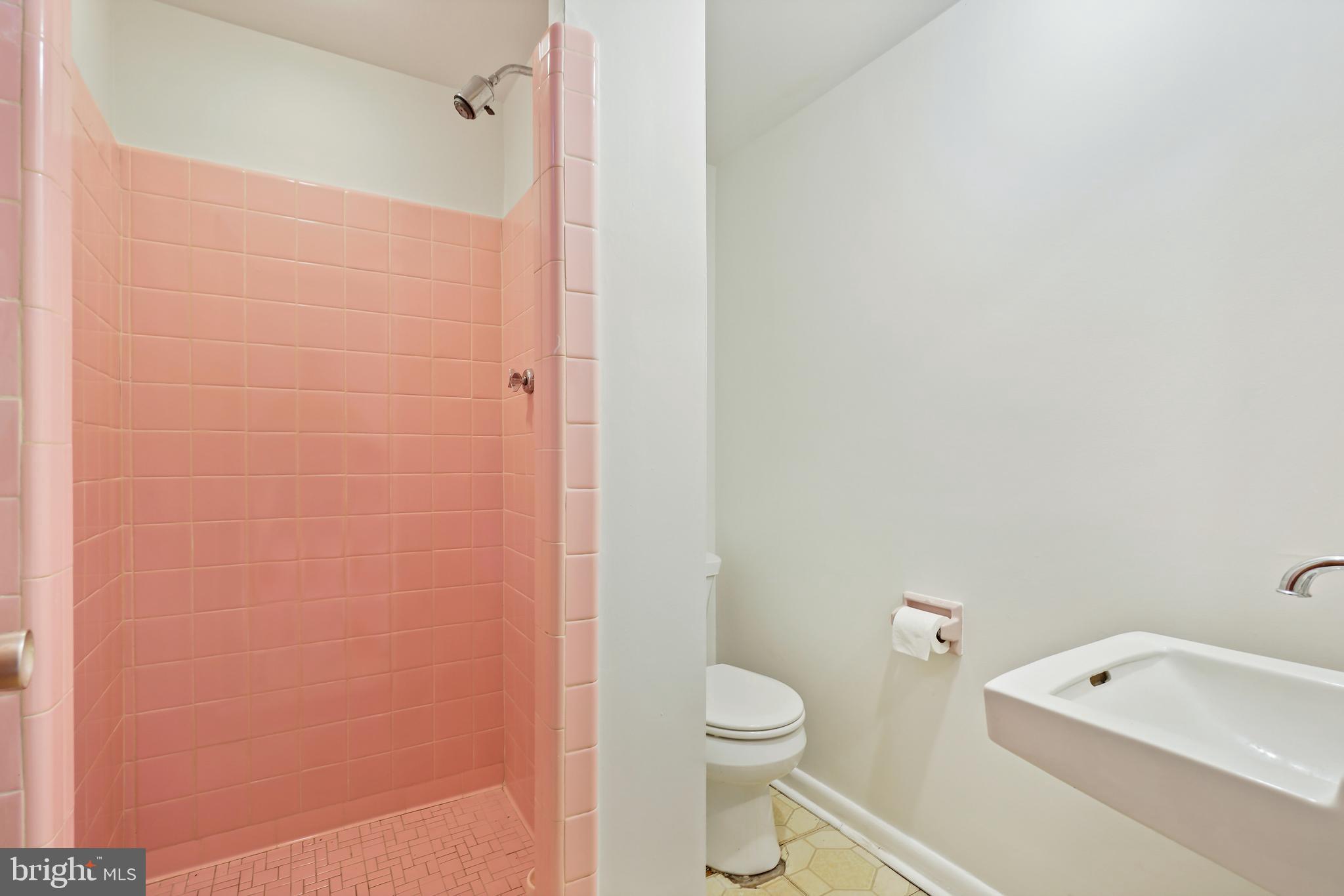 Real estate listing preview #34