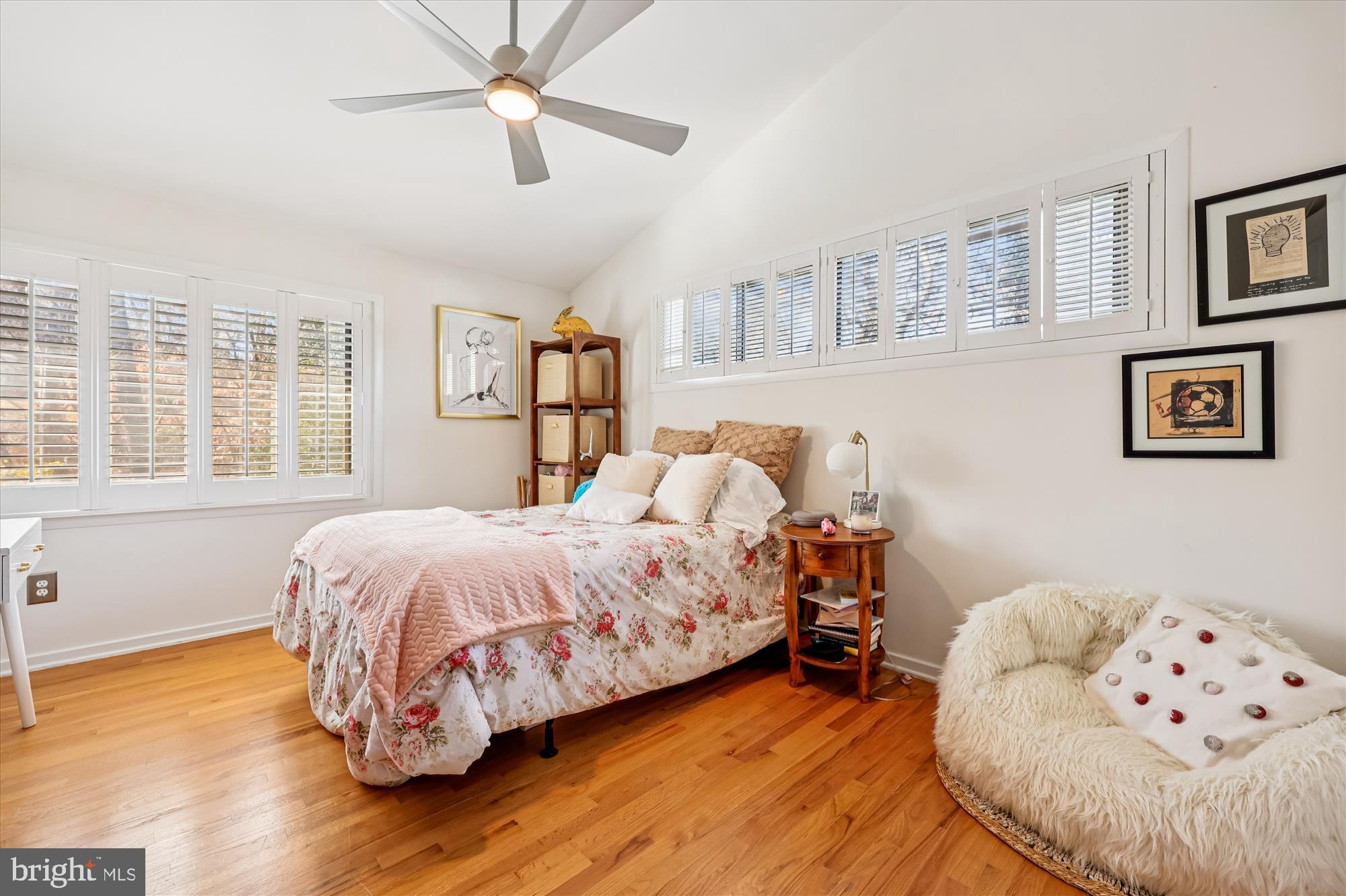 Real estate listing preview #11