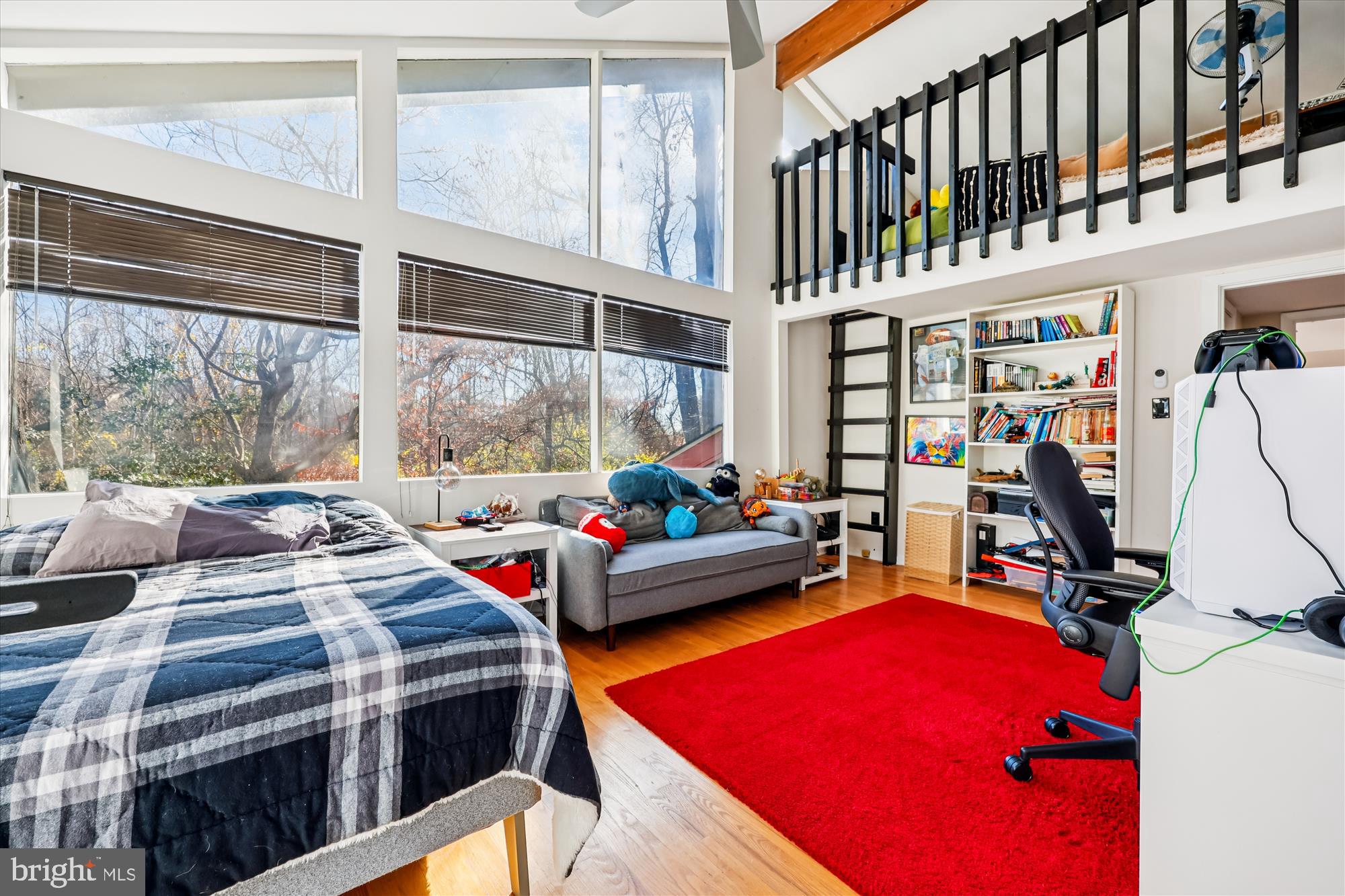 Real estate listing preview #13