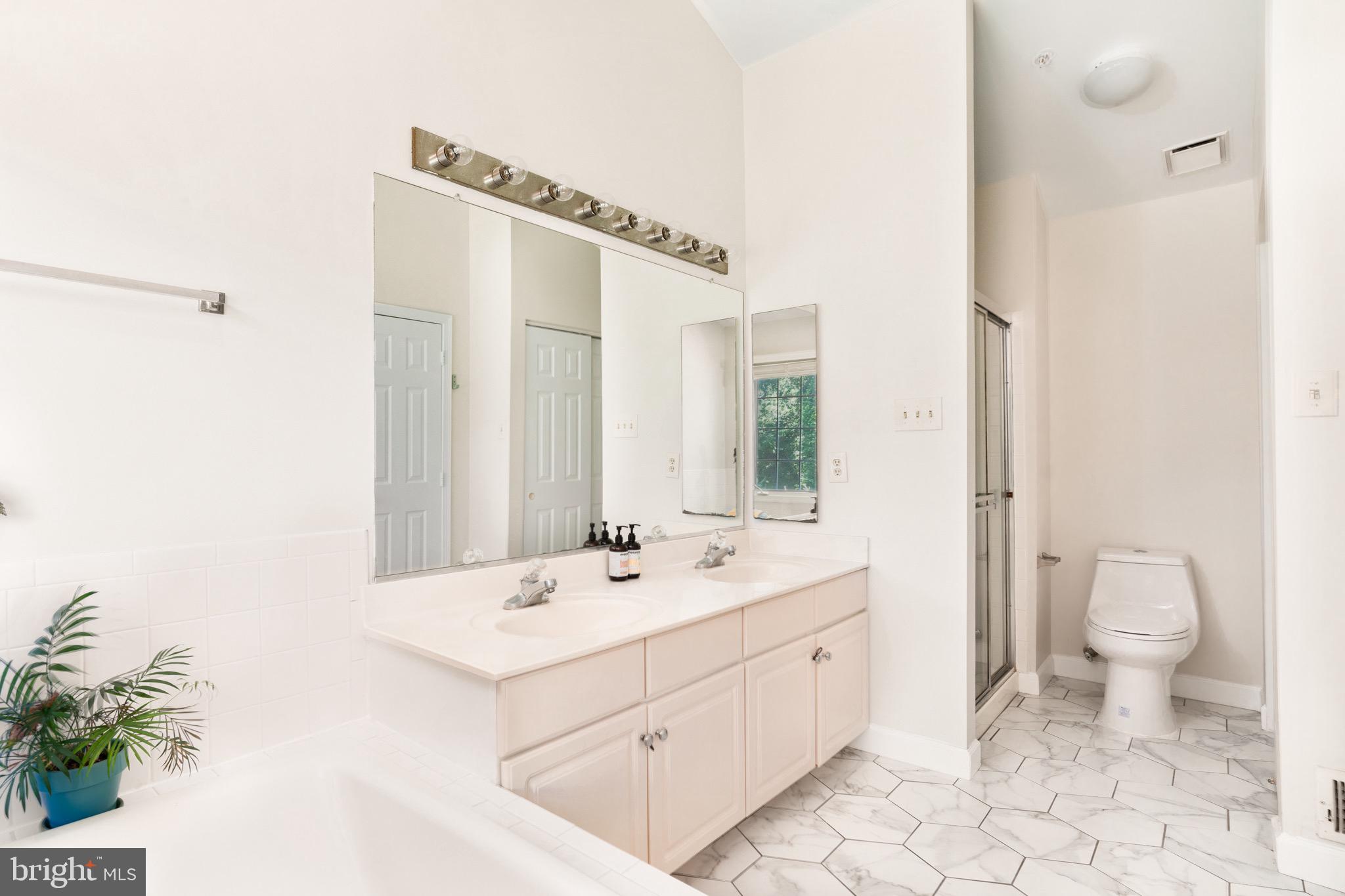 Real estate listing preview #17