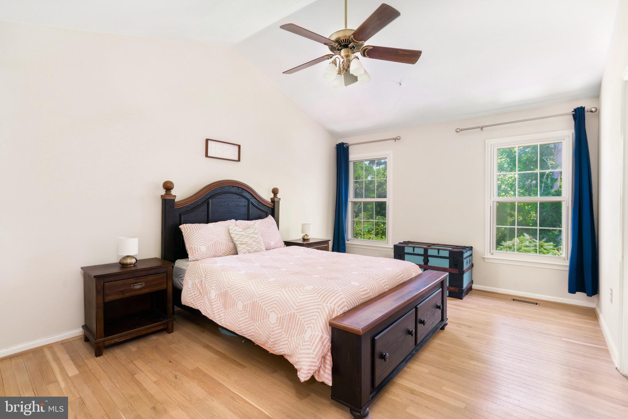 Real estate listing preview #14