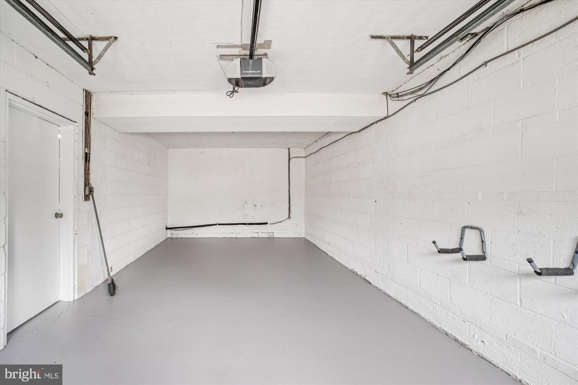 Real estate listing preview #30