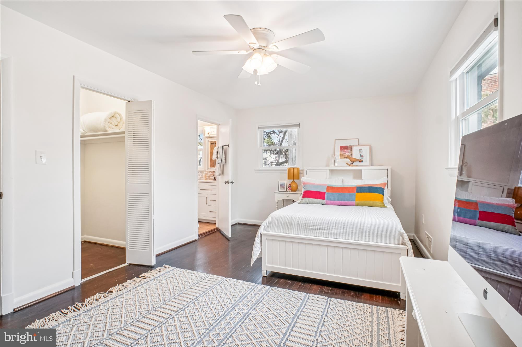 Real estate listing preview #22