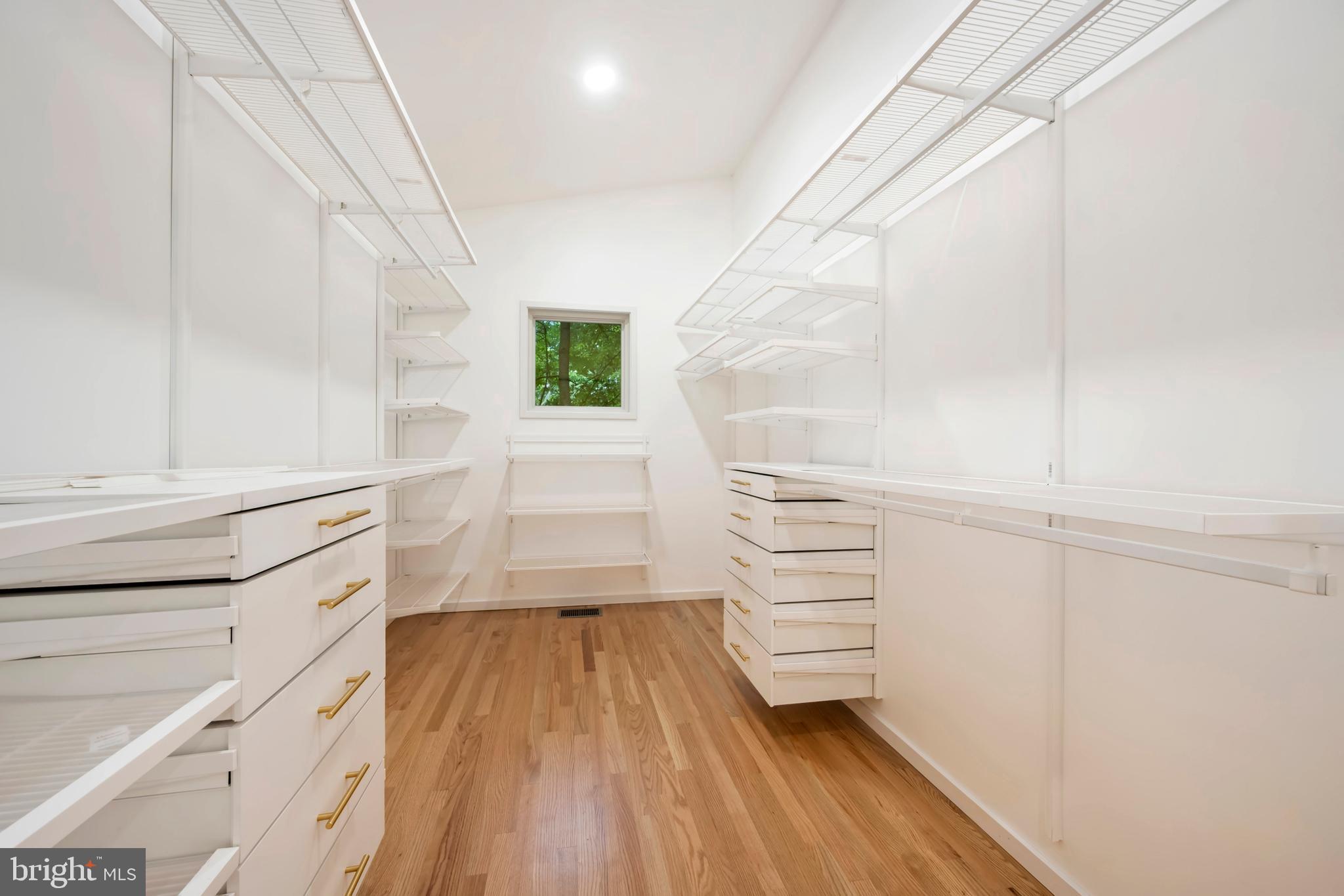 Real estate listing preview #21