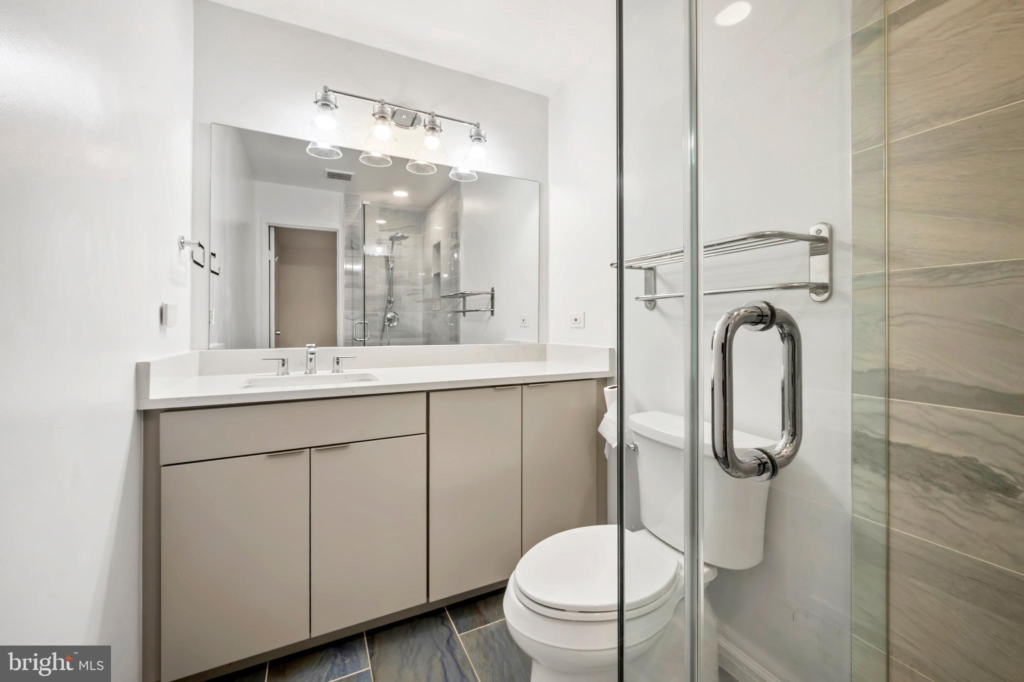 Real estate listing preview #25