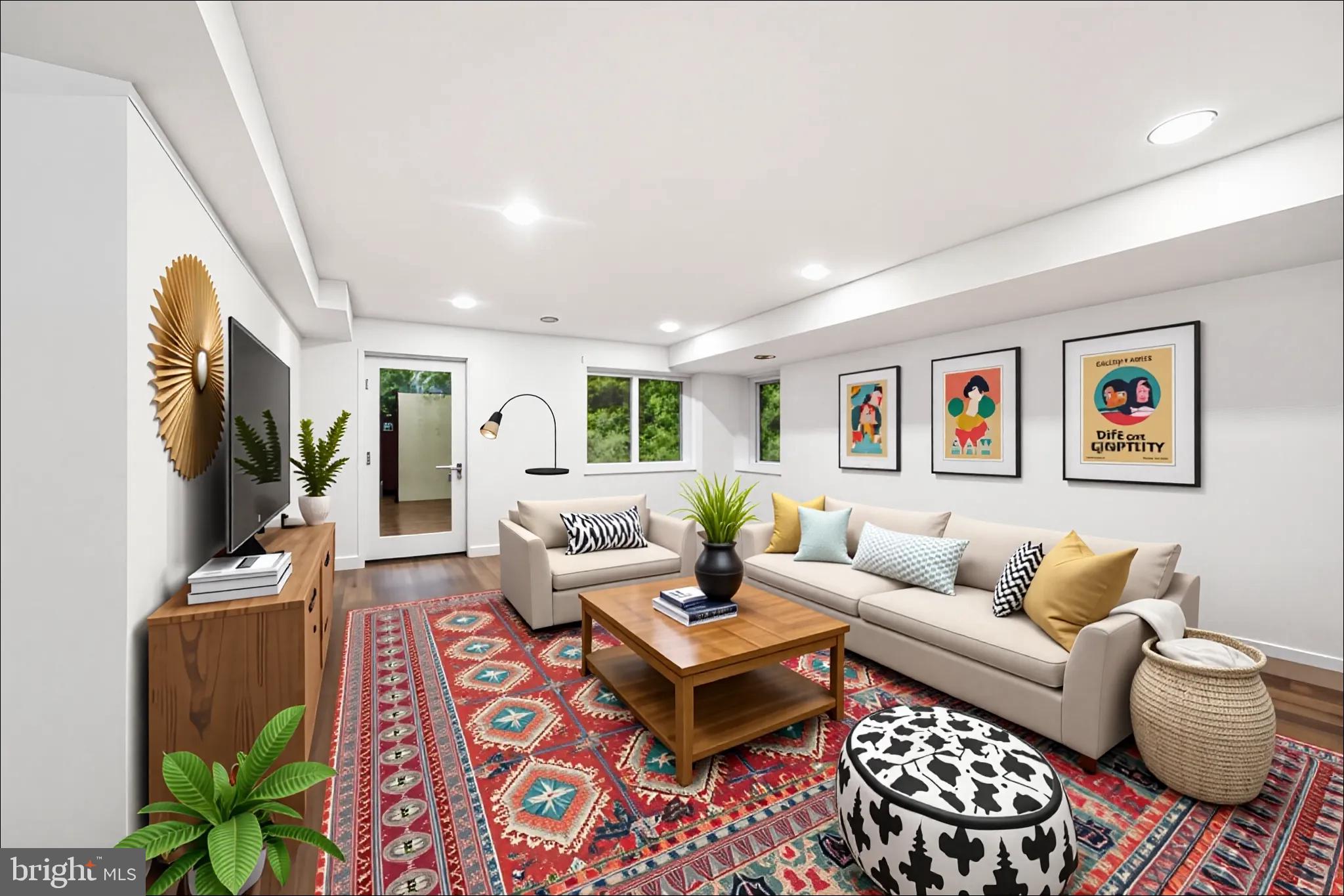 Real estate listing preview #10