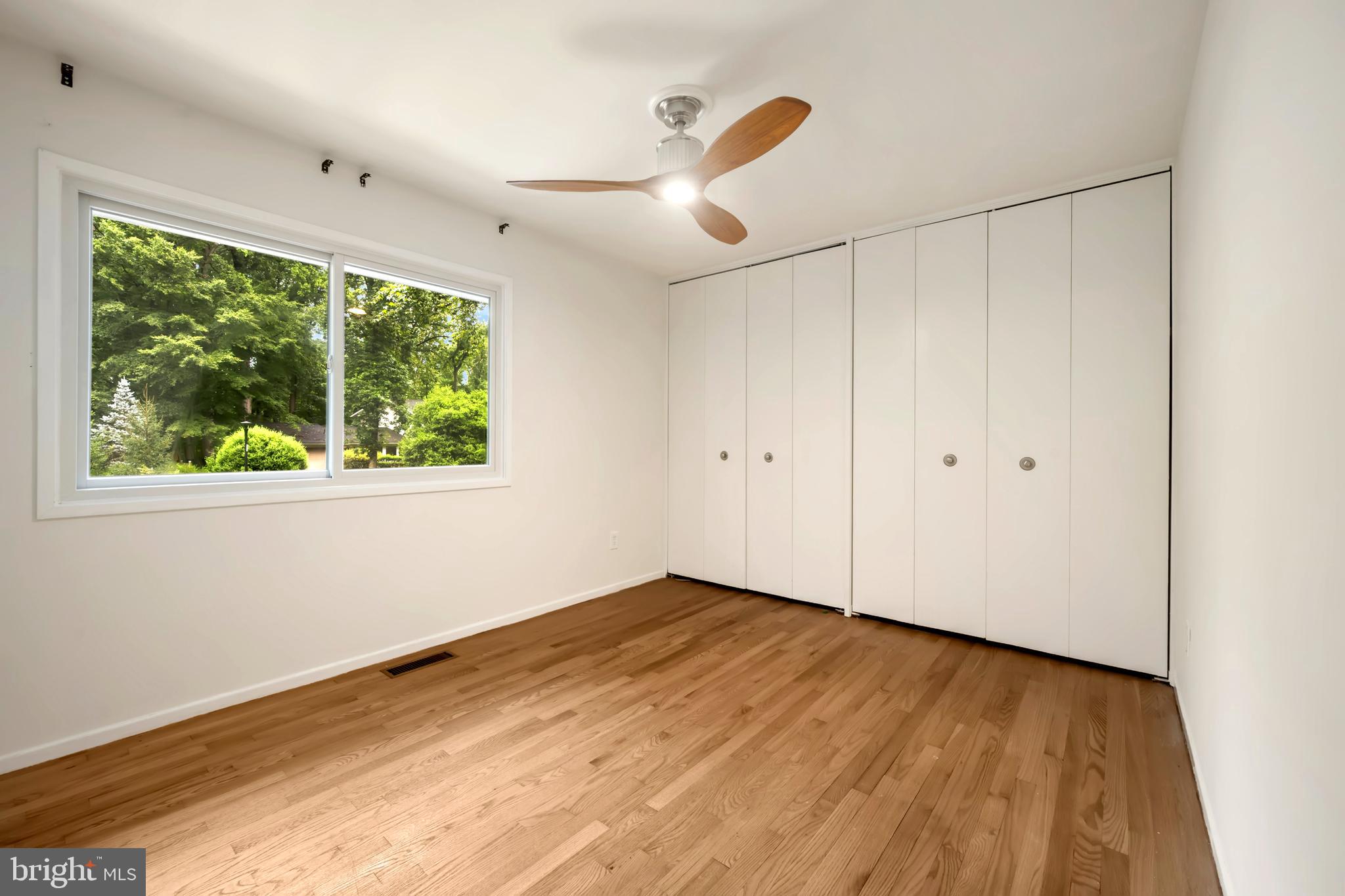 Real estate listing preview #28