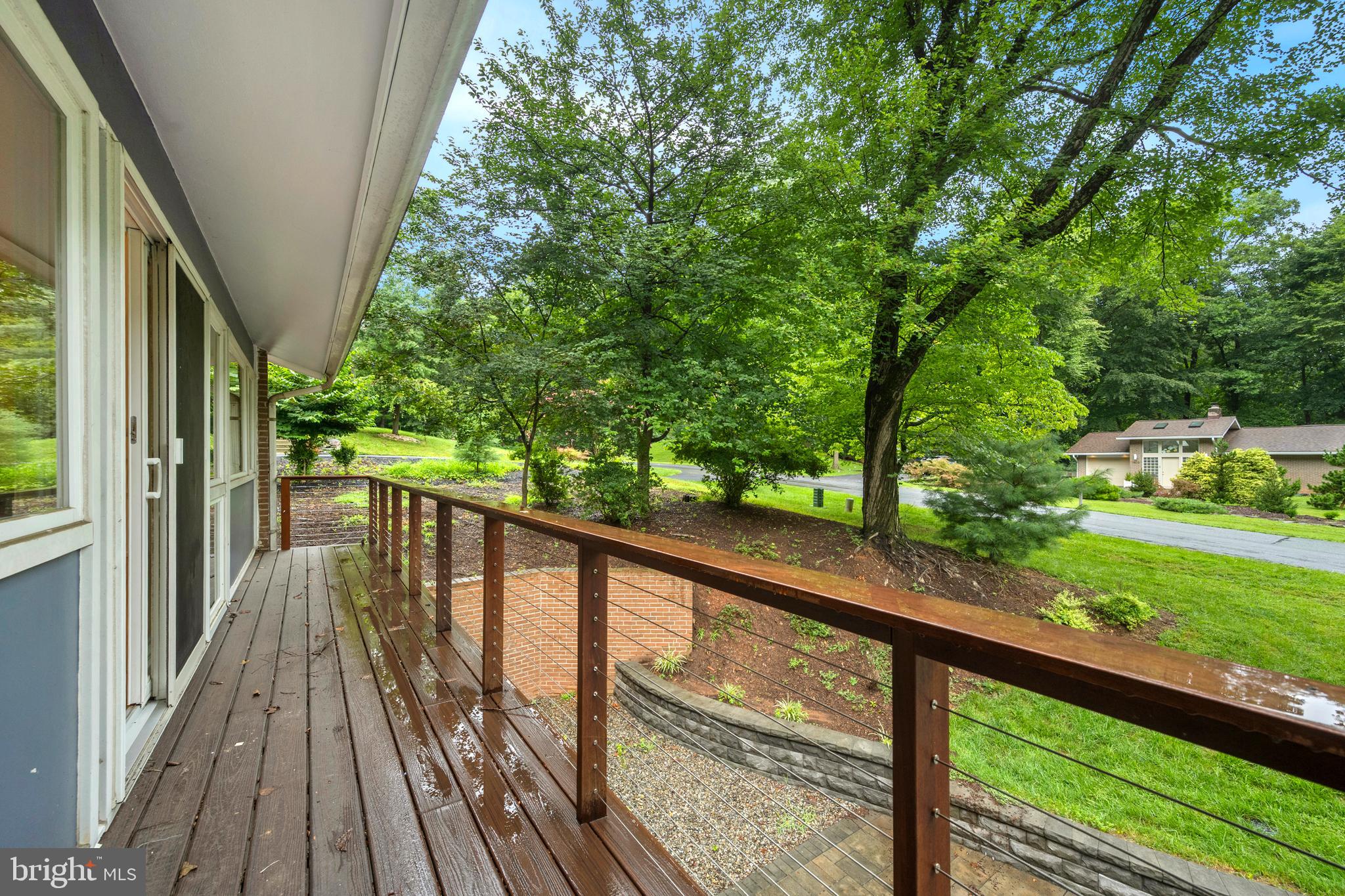 Real estate listing preview #4