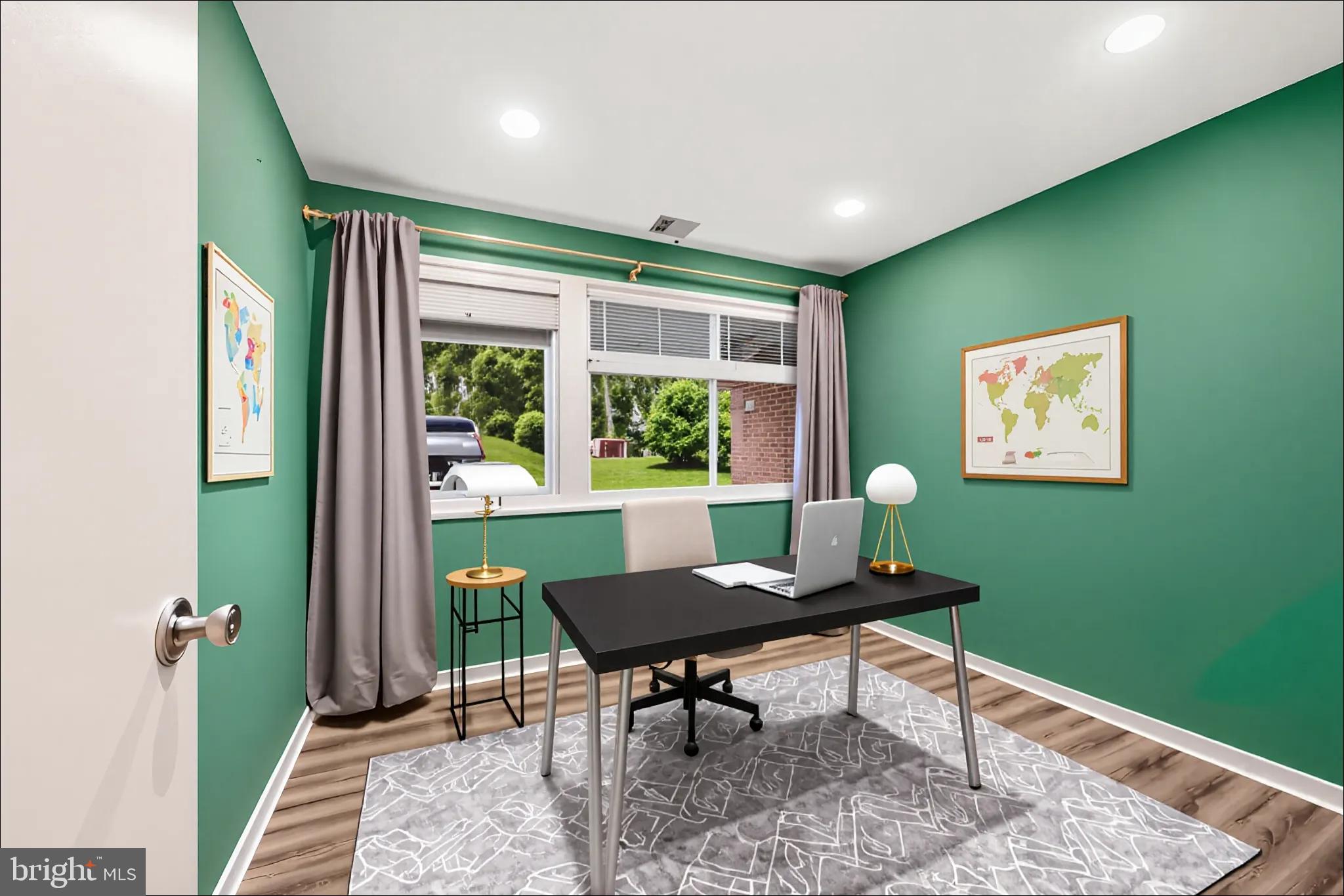 Real estate listing preview #13