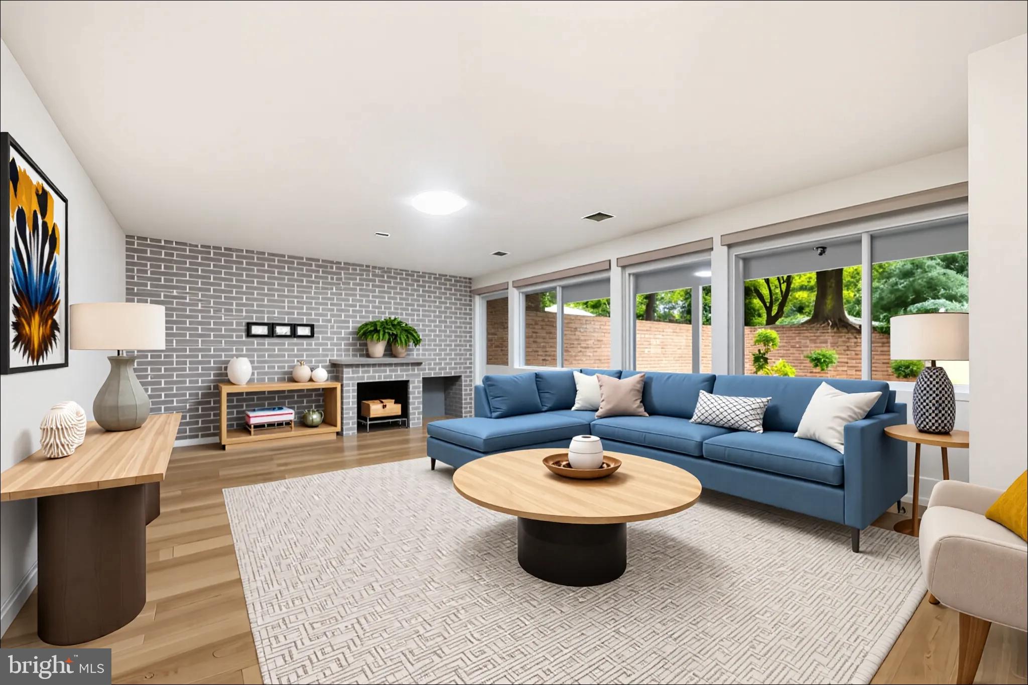 Real estate listing preview #8