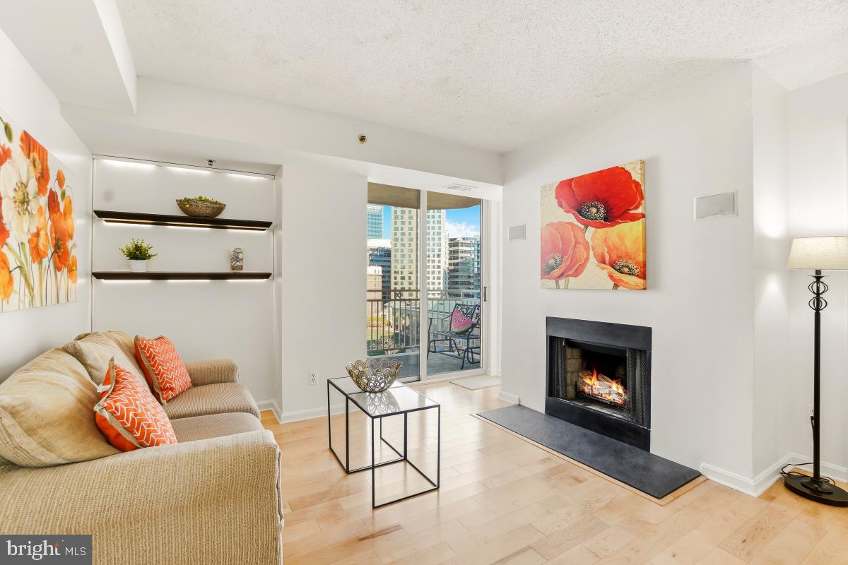 Real estate listing preview #15