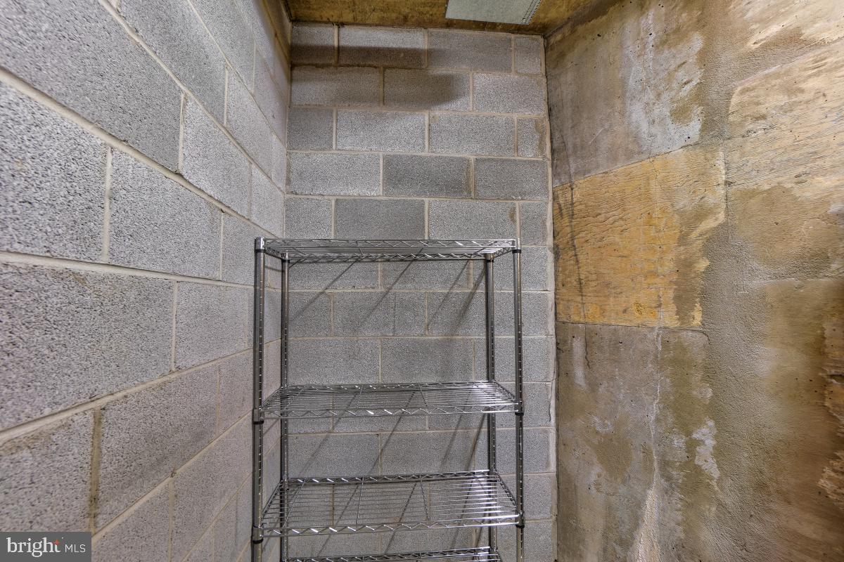 Real estate listing preview #38