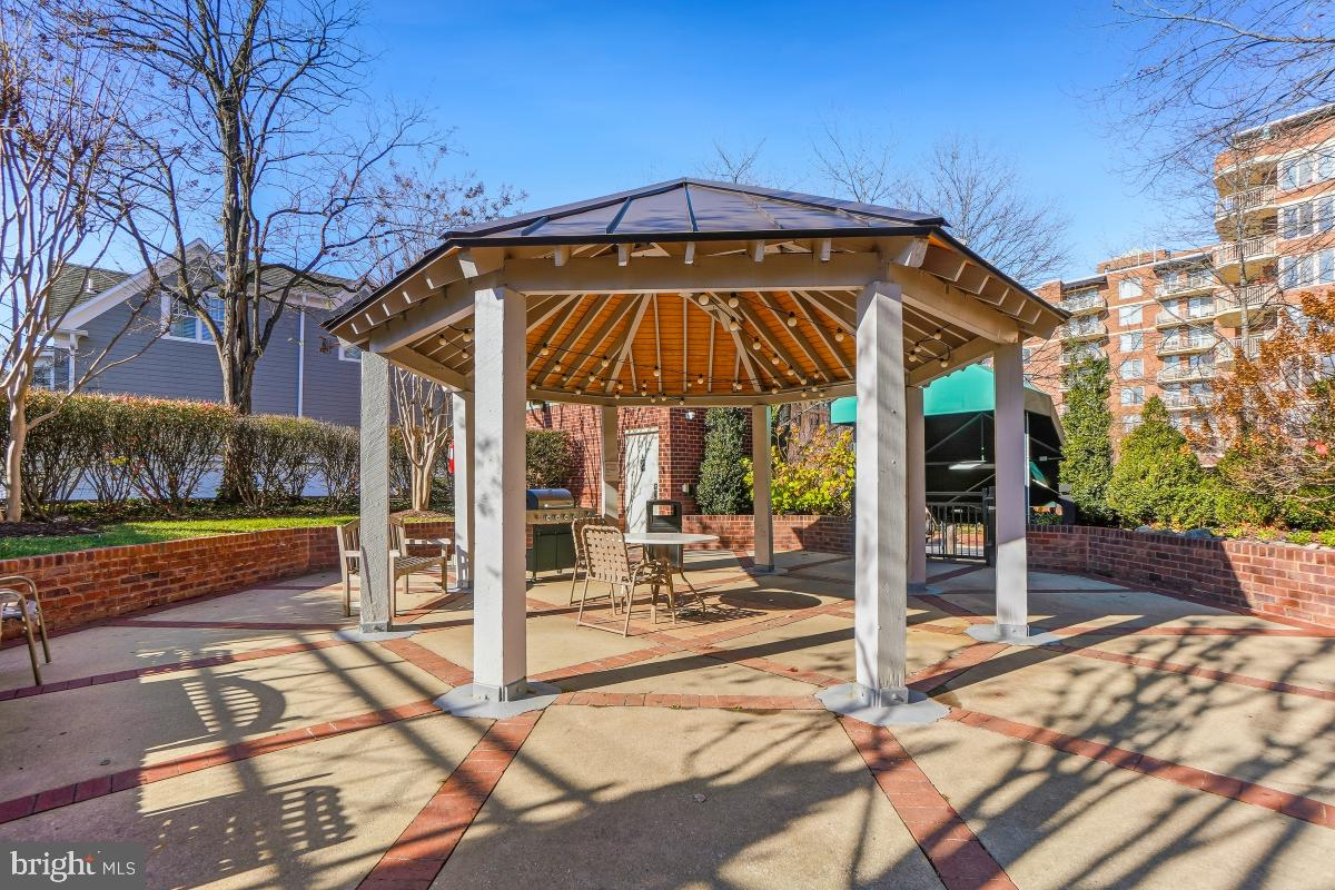 Real estate listing preview #34