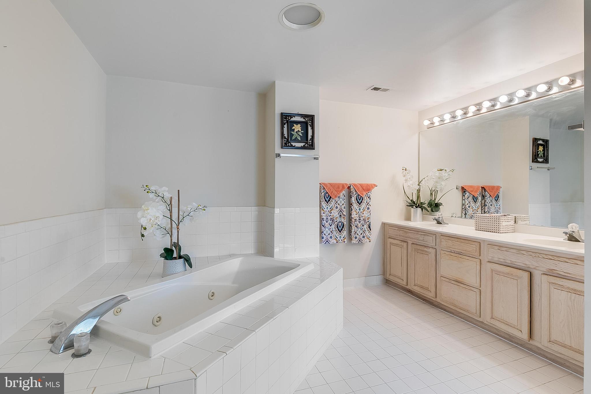 Real estate listing preview #19