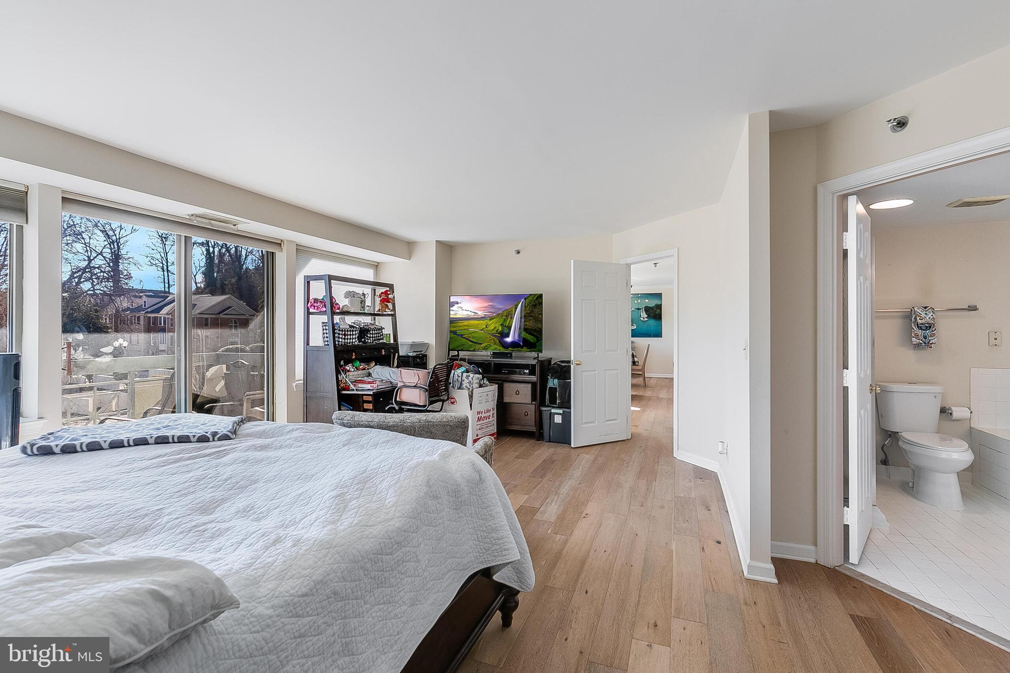 Real estate listing preview #18