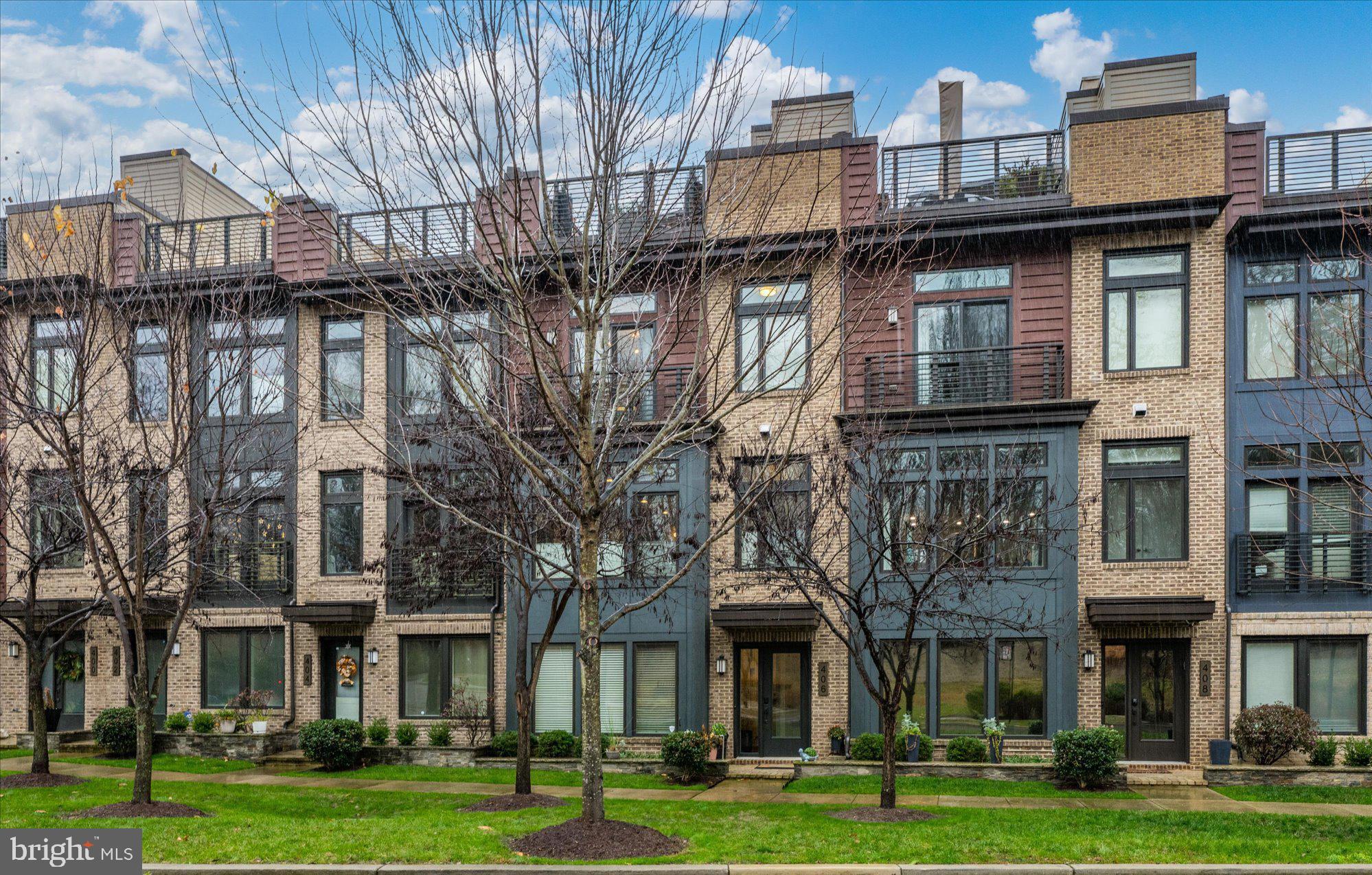 Real estate listing preview #1