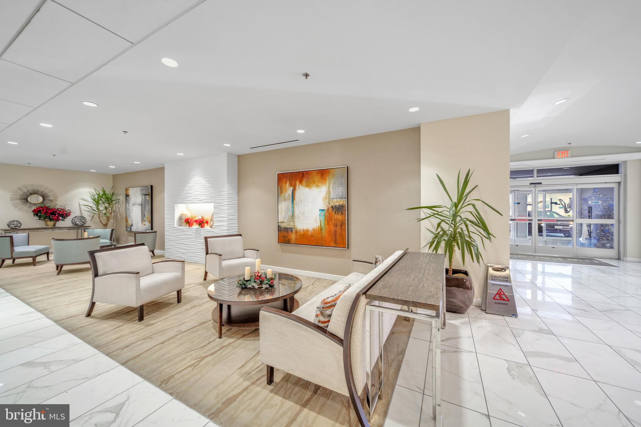 Real estate listing preview #3