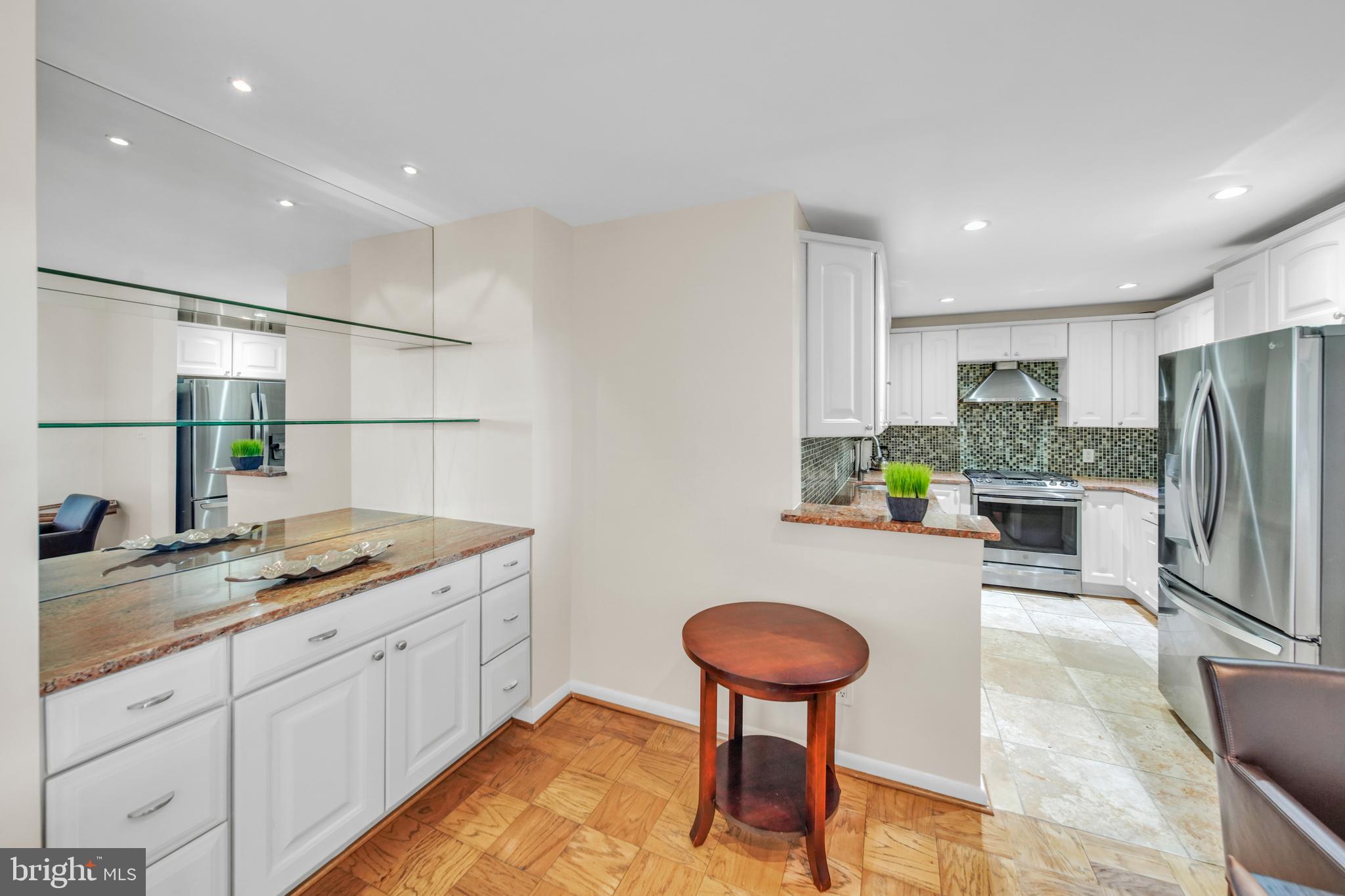 Real estate listing preview #10