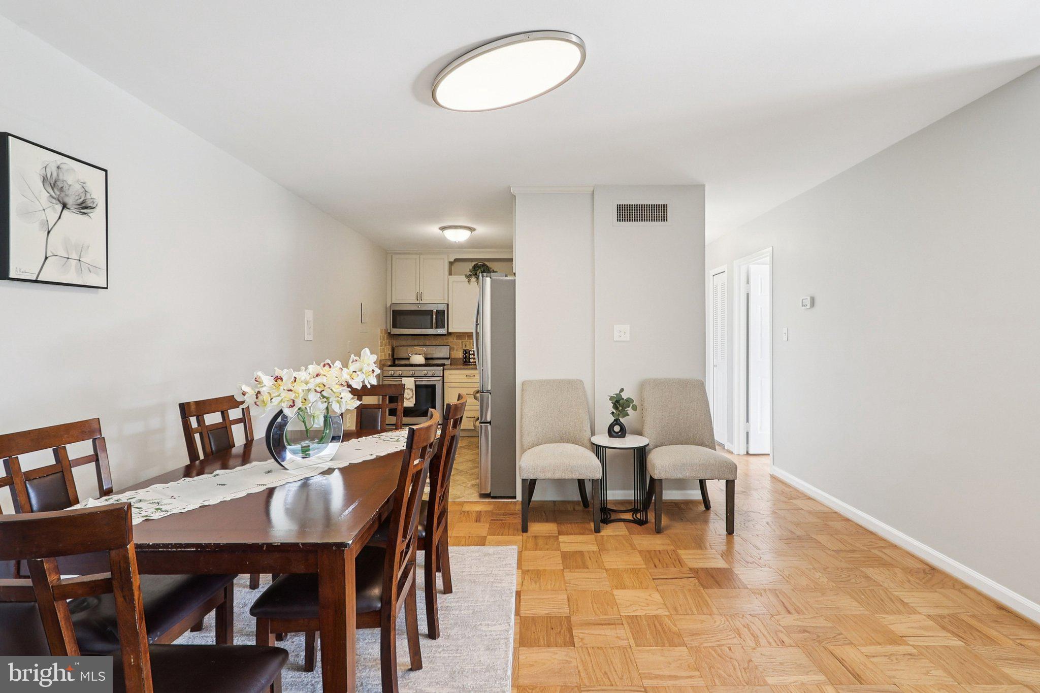 Real estate listing preview #6