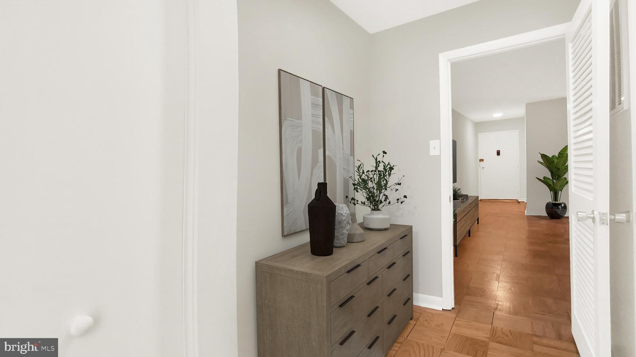 Real estate listing preview #11