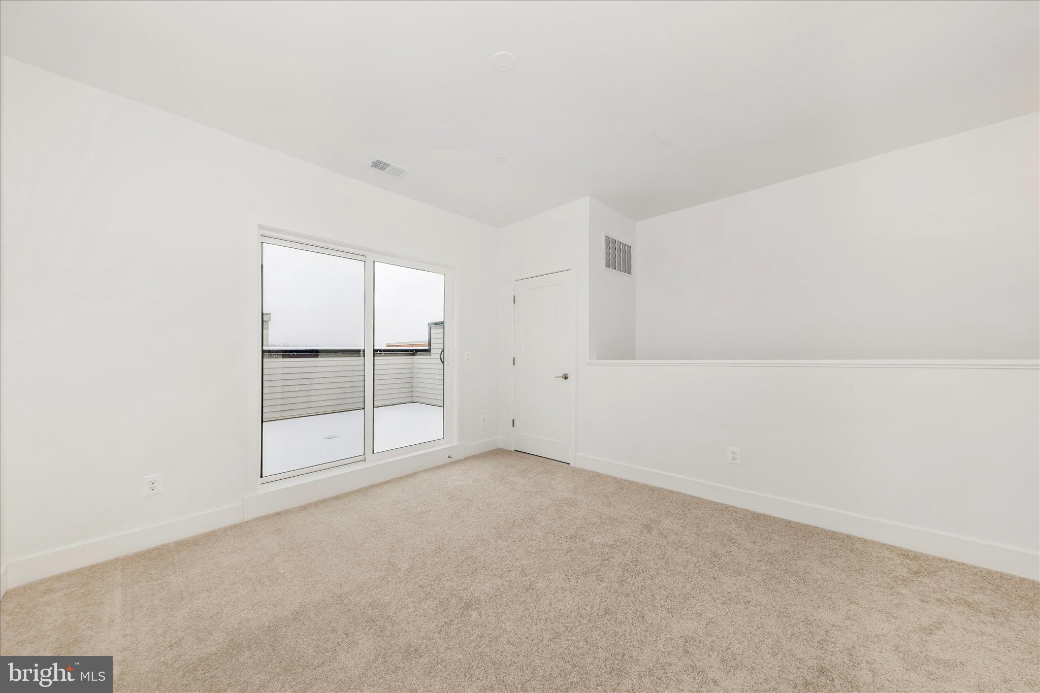 Real estate listing preview #33