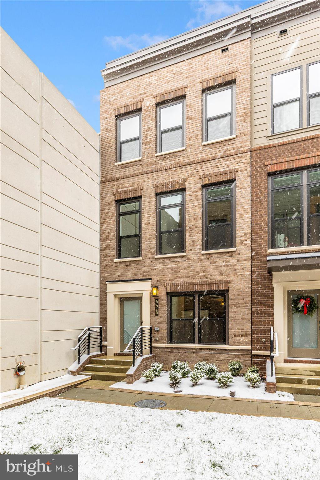 Real estate listing preview #40