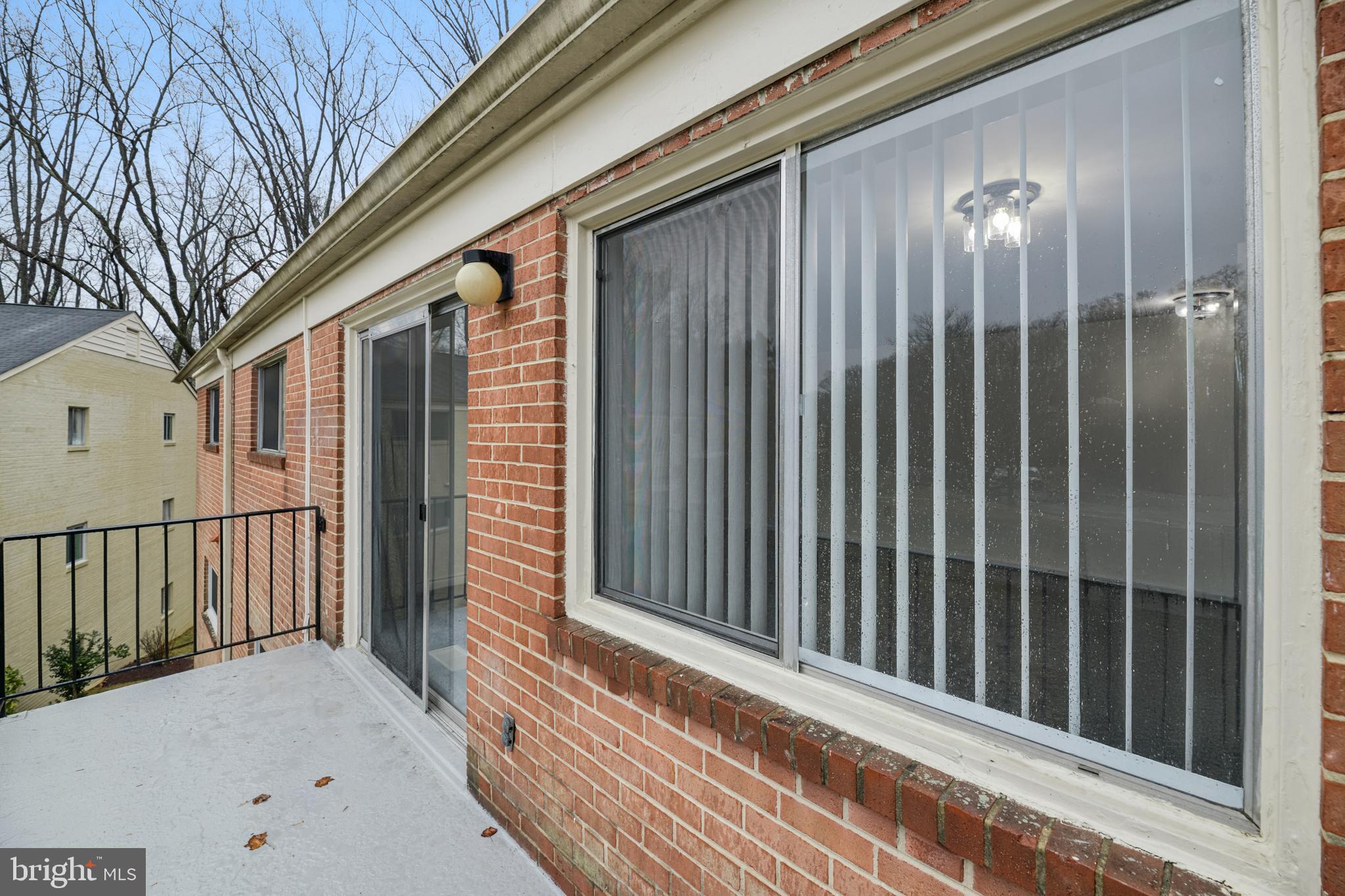 Real estate listing preview #22