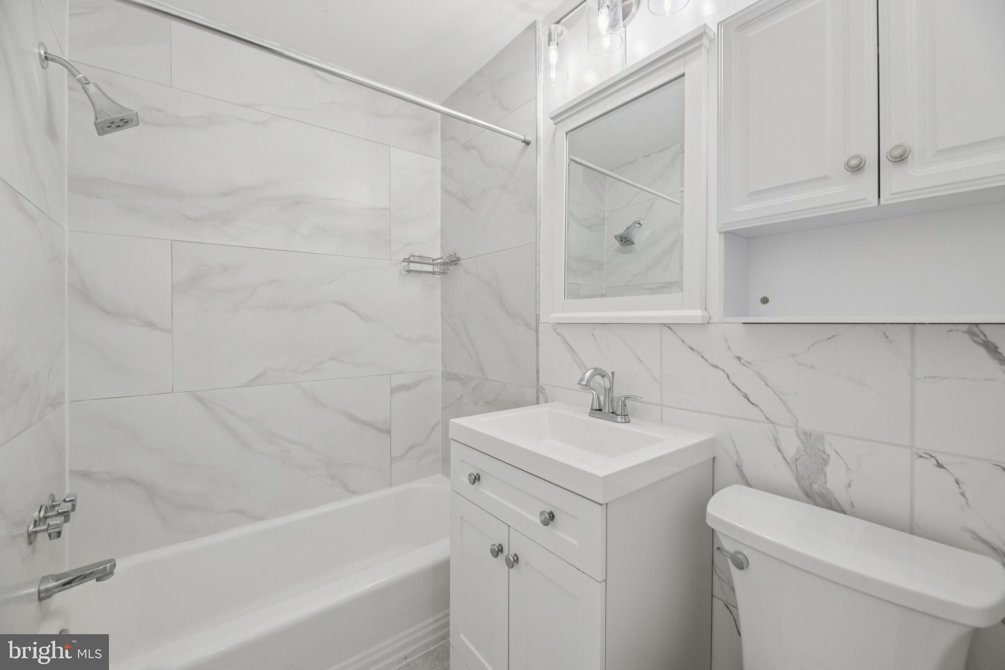 Real estate listing preview #12