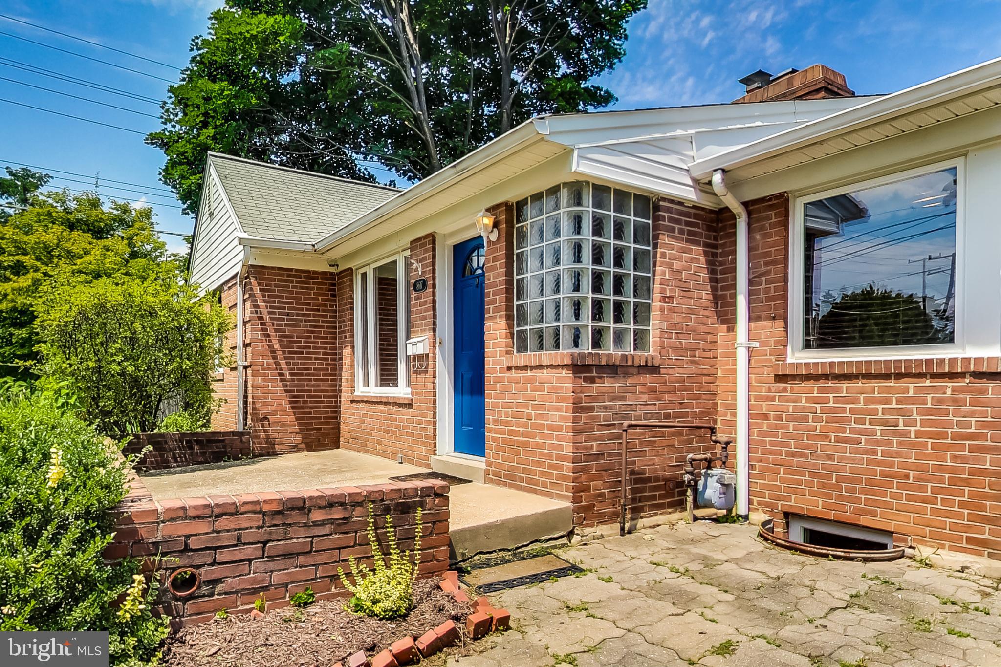 Real estate listing preview #13