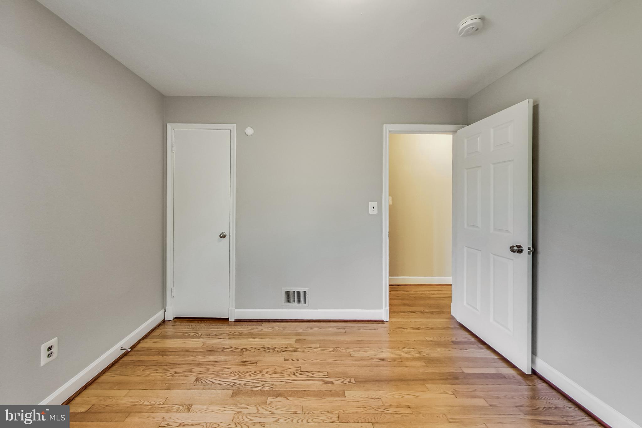 Real estate listing preview #26