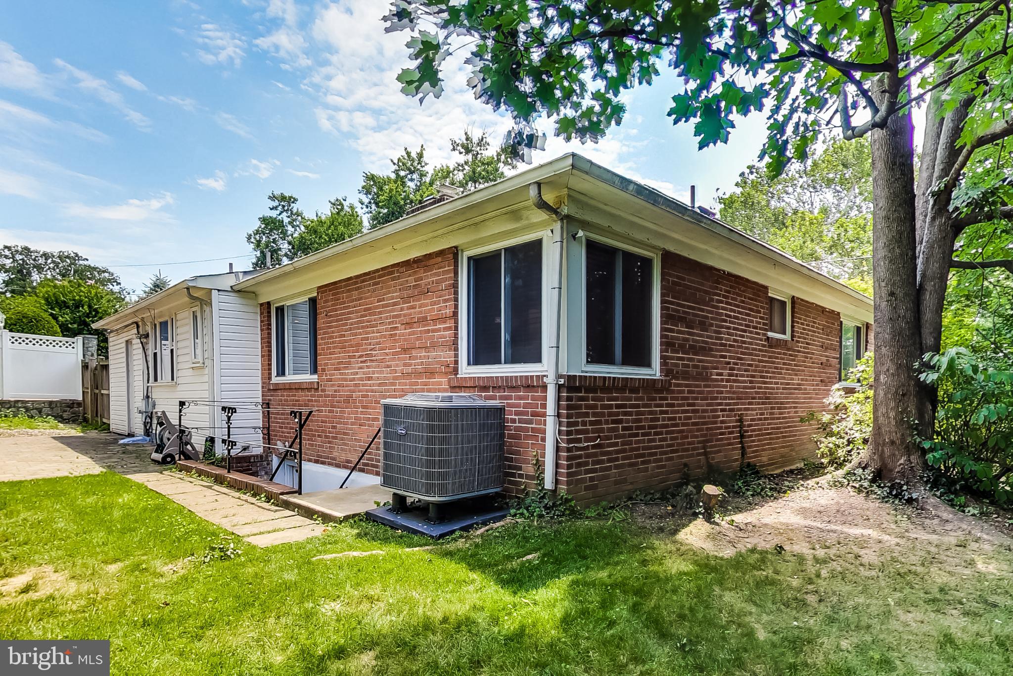 Real estate listing preview #38