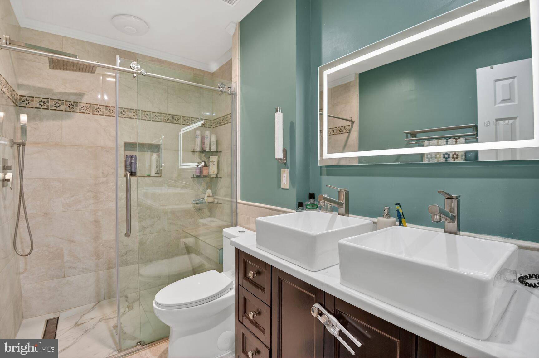 Real estate listing preview #18