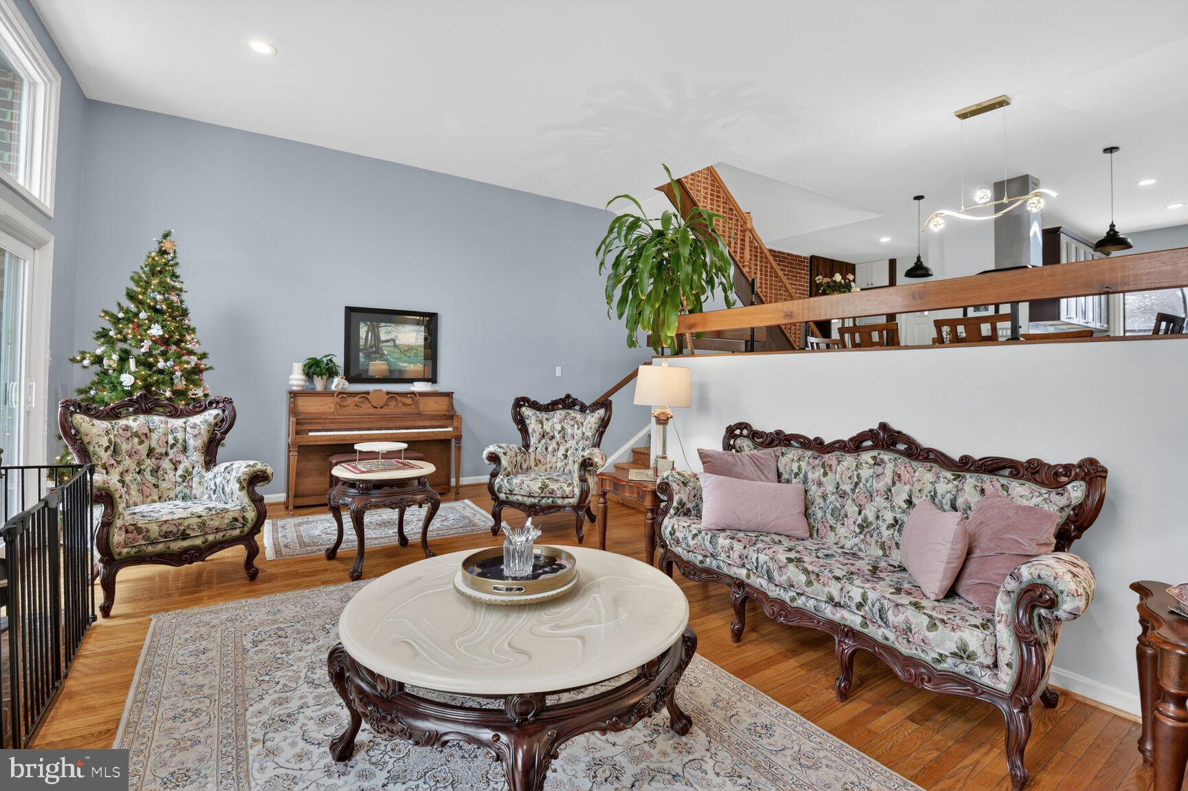 Real estate listing preview #5