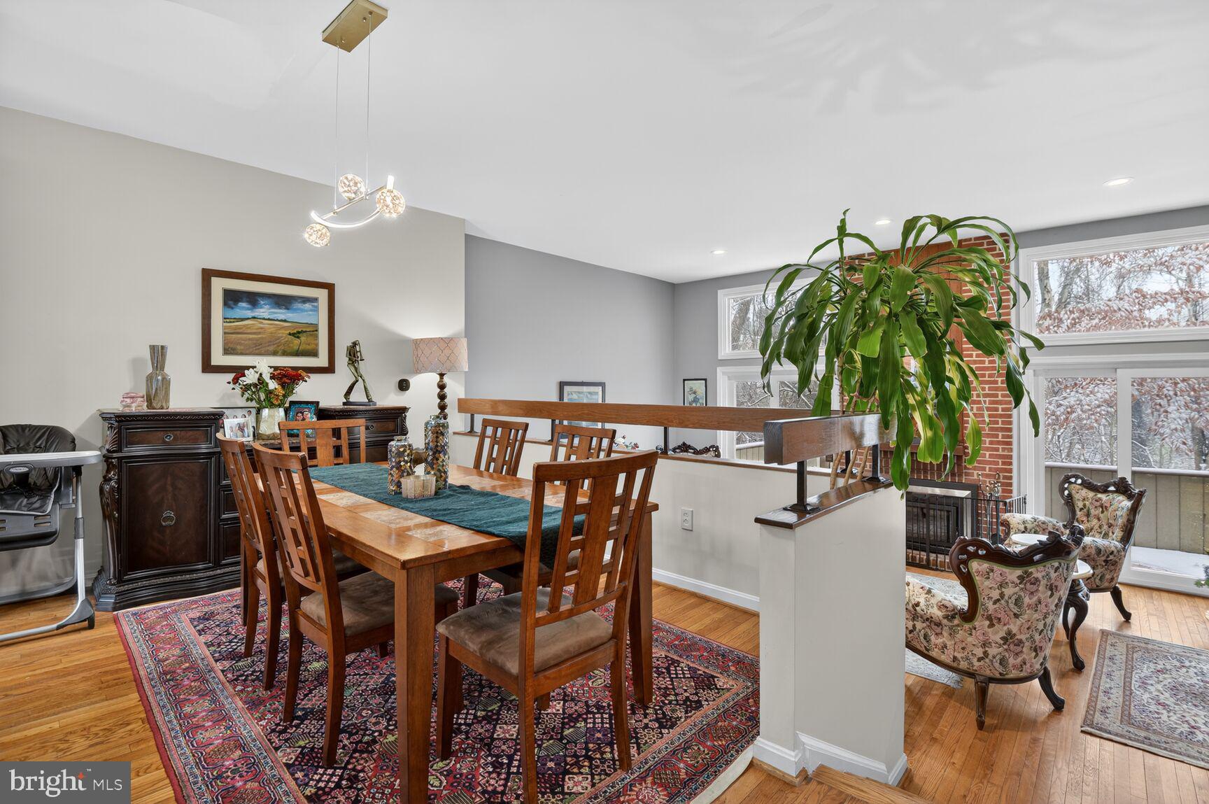 Real estate listing preview #6